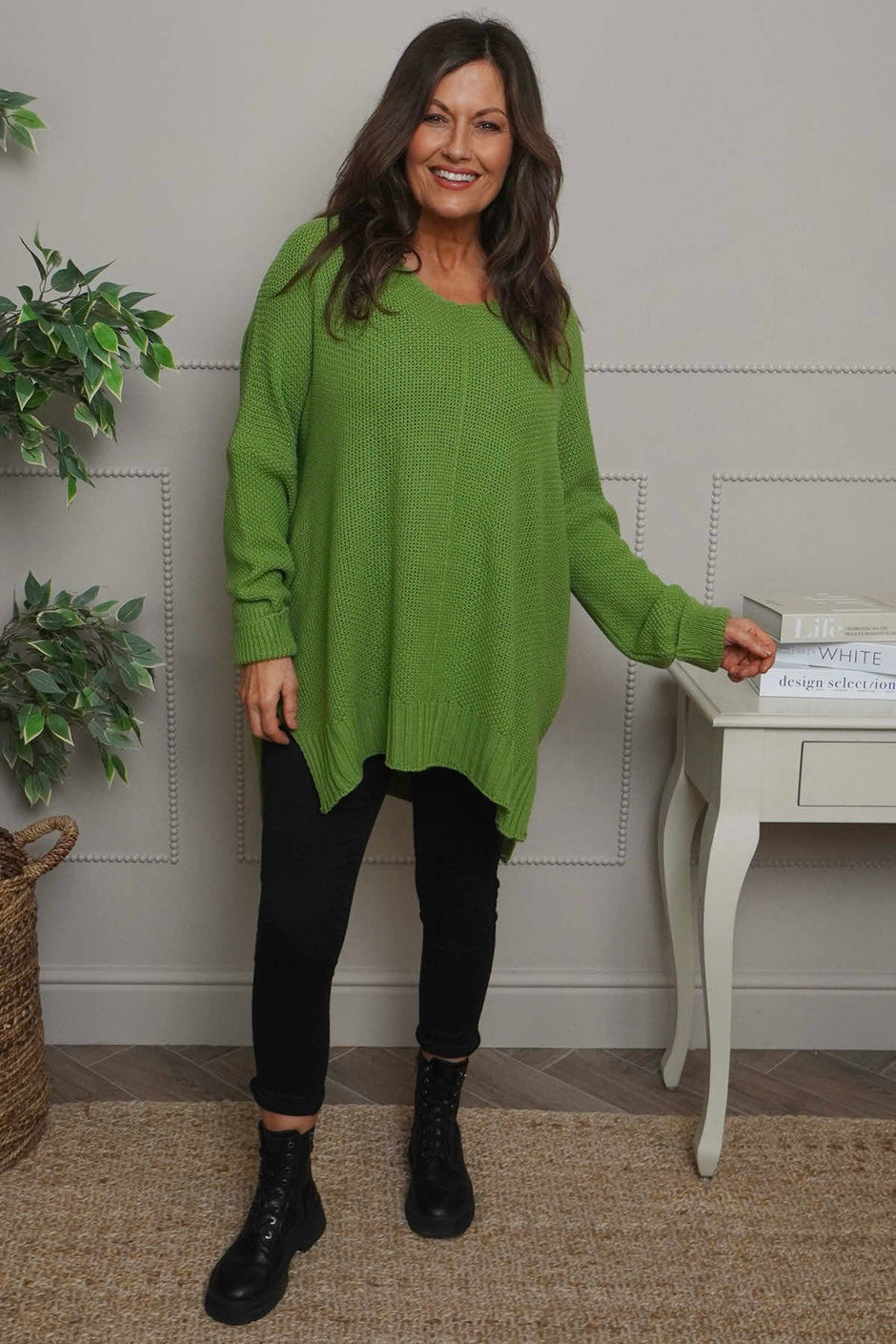 Bo Slouch V-Neck Jumper Green