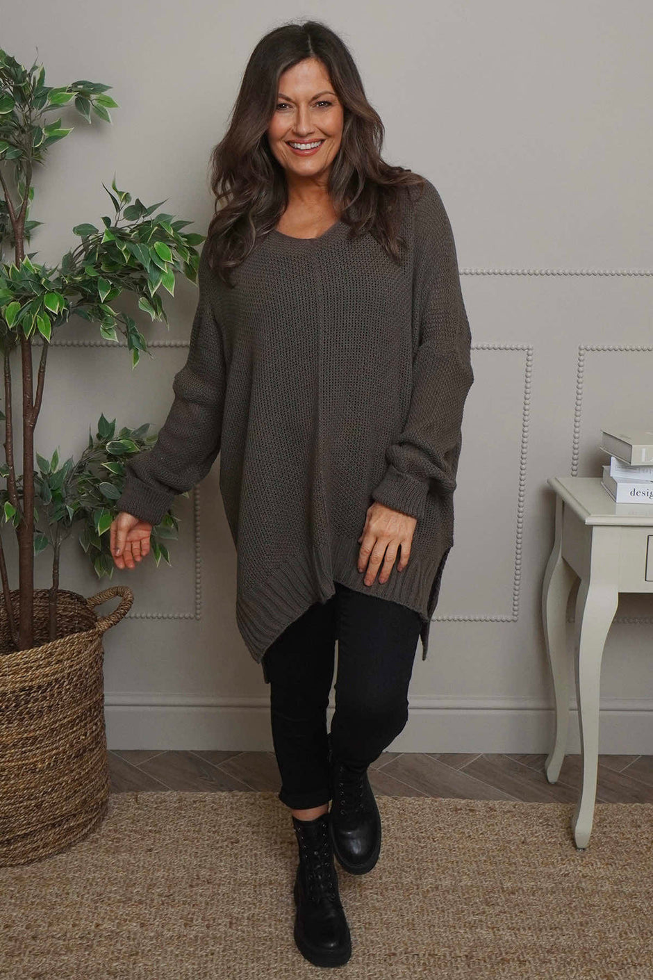 Bo Slouch V-Neck Jumper Dark Mocha