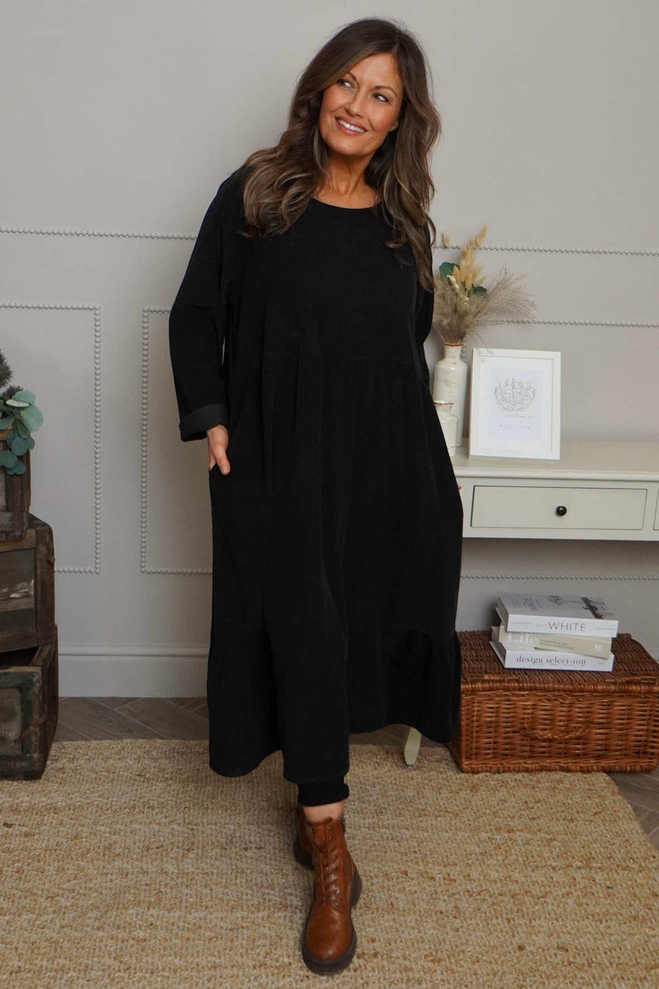 Sheena Needlecord Dress Black