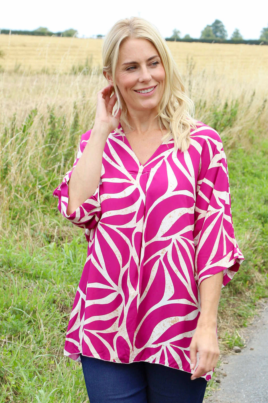 Morgan Print V-Neck Top Berry