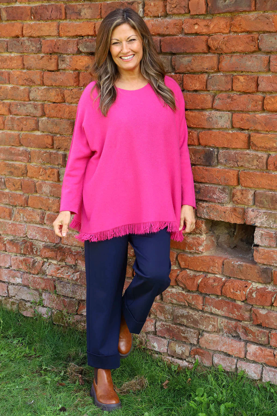 Sally Fringe Hem Jumper Fuchsia