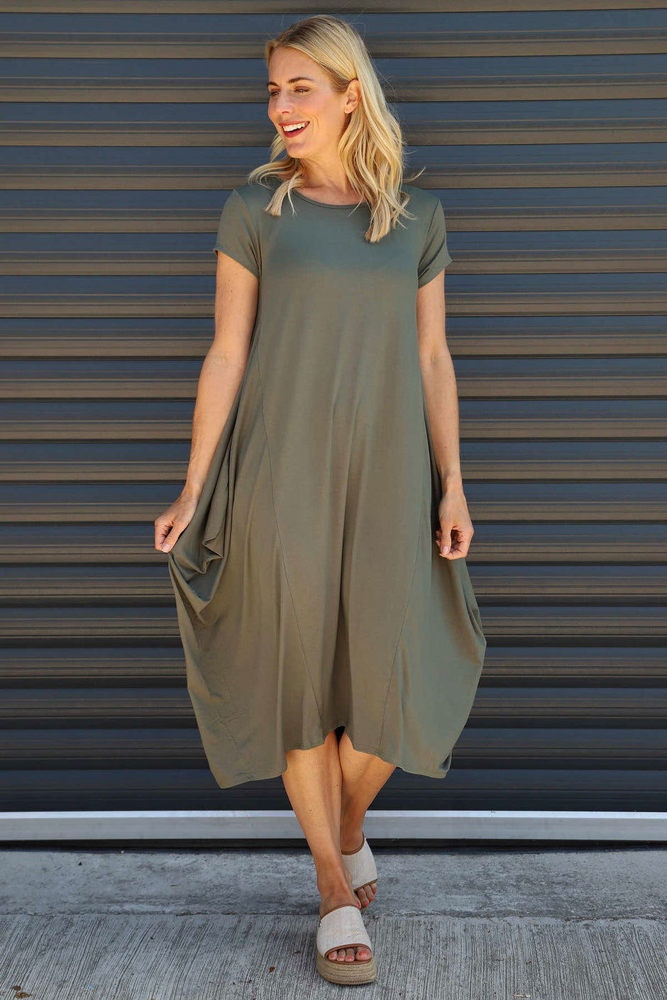 Sariah Short Sleeve Dress Khaki