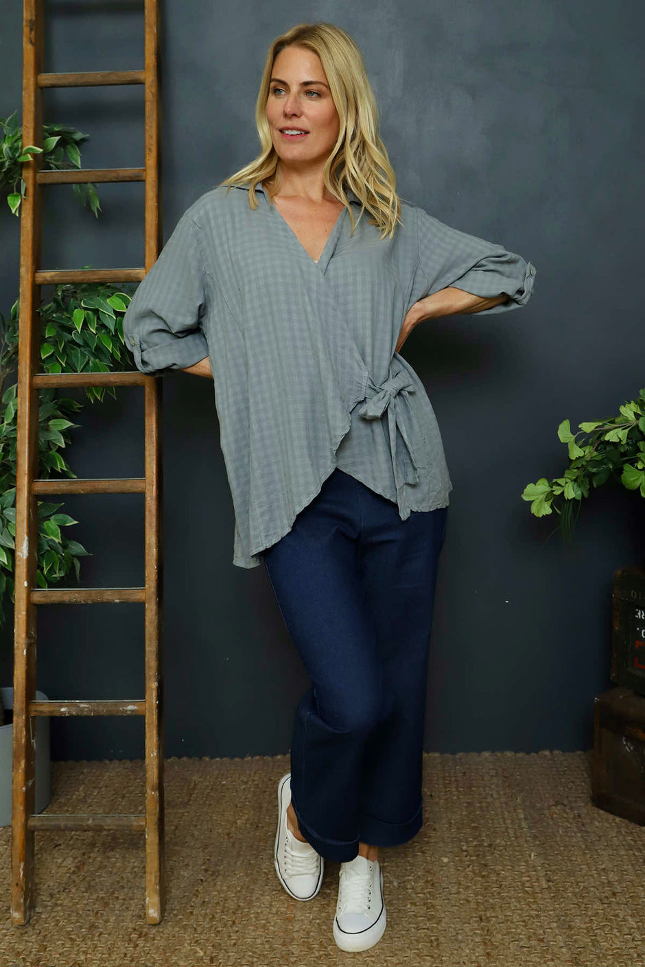 Shyla Check Wrap Top Mid Grey