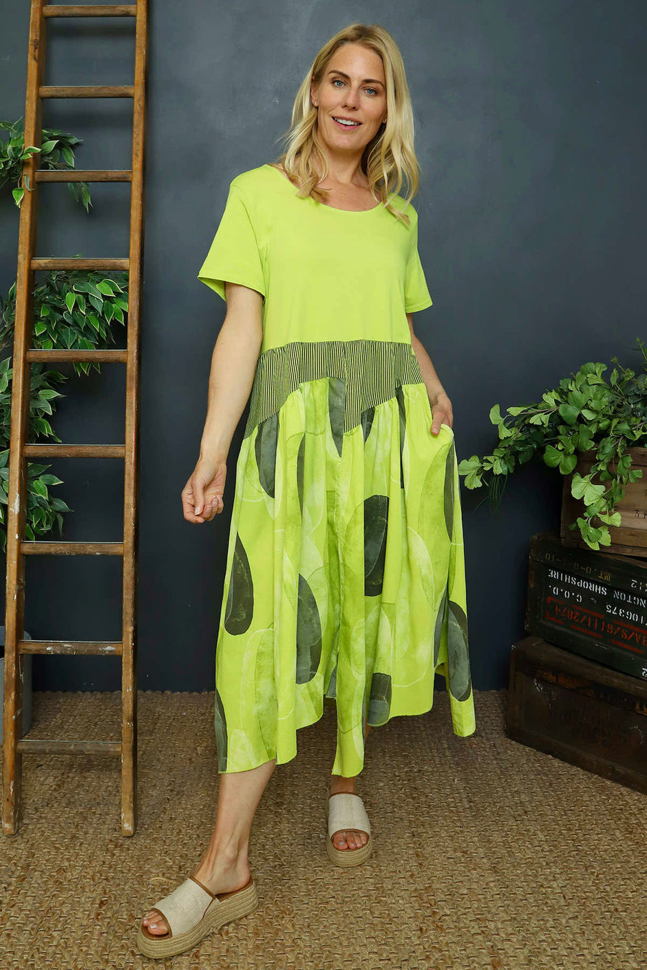 Hepworth Pebble Cotton Dress Lime