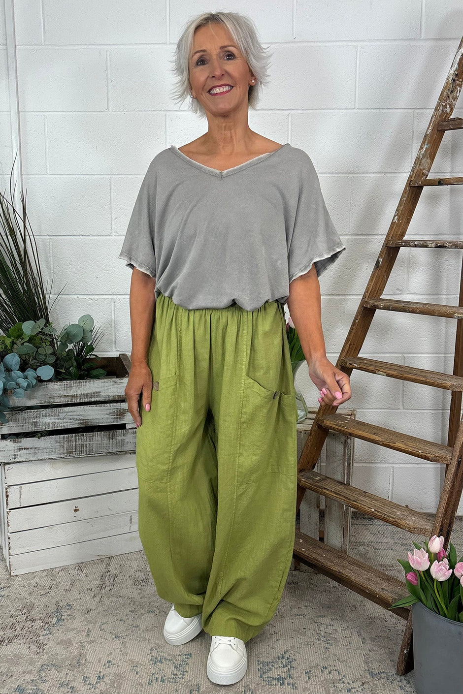 Clarisse Button Pocket Linen Trousers Olive