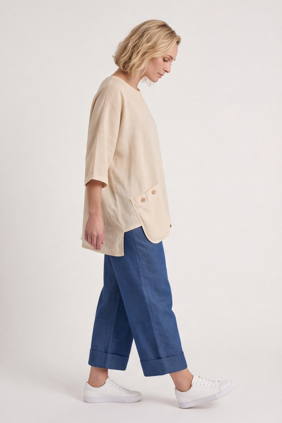 Daisy Linen Top – image 1 of 5