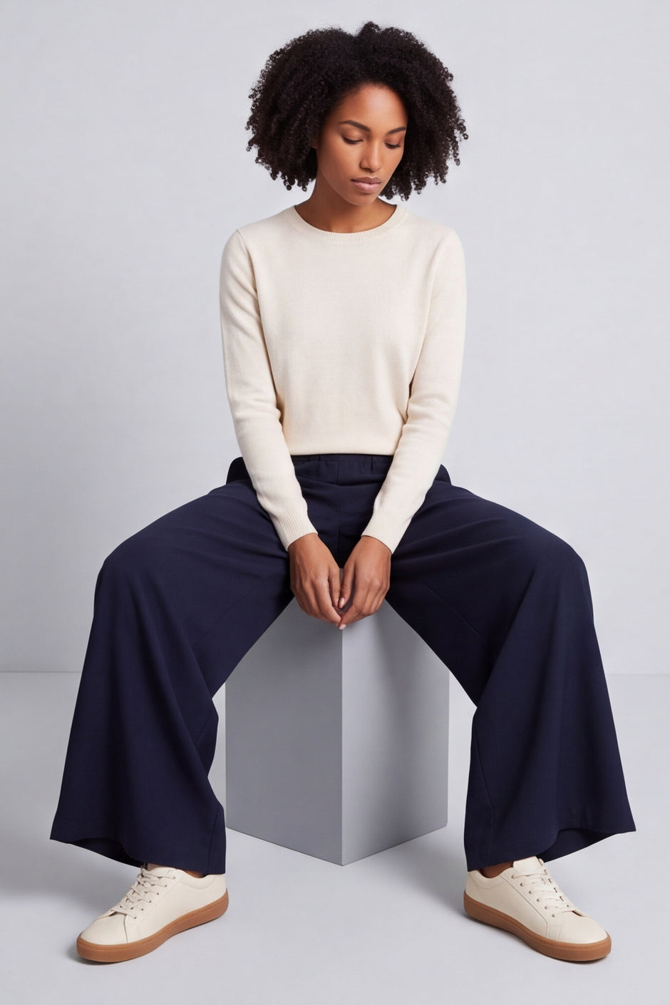 Alanis Trousers Navy – image 4 of 6