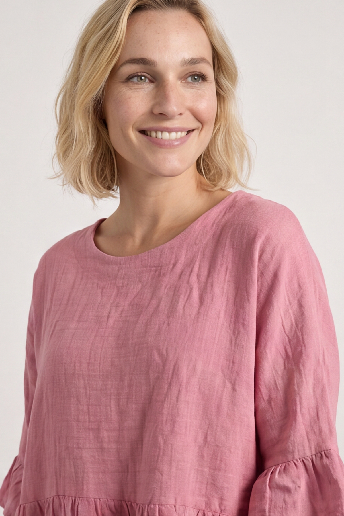 Allena Frill Top Pink
