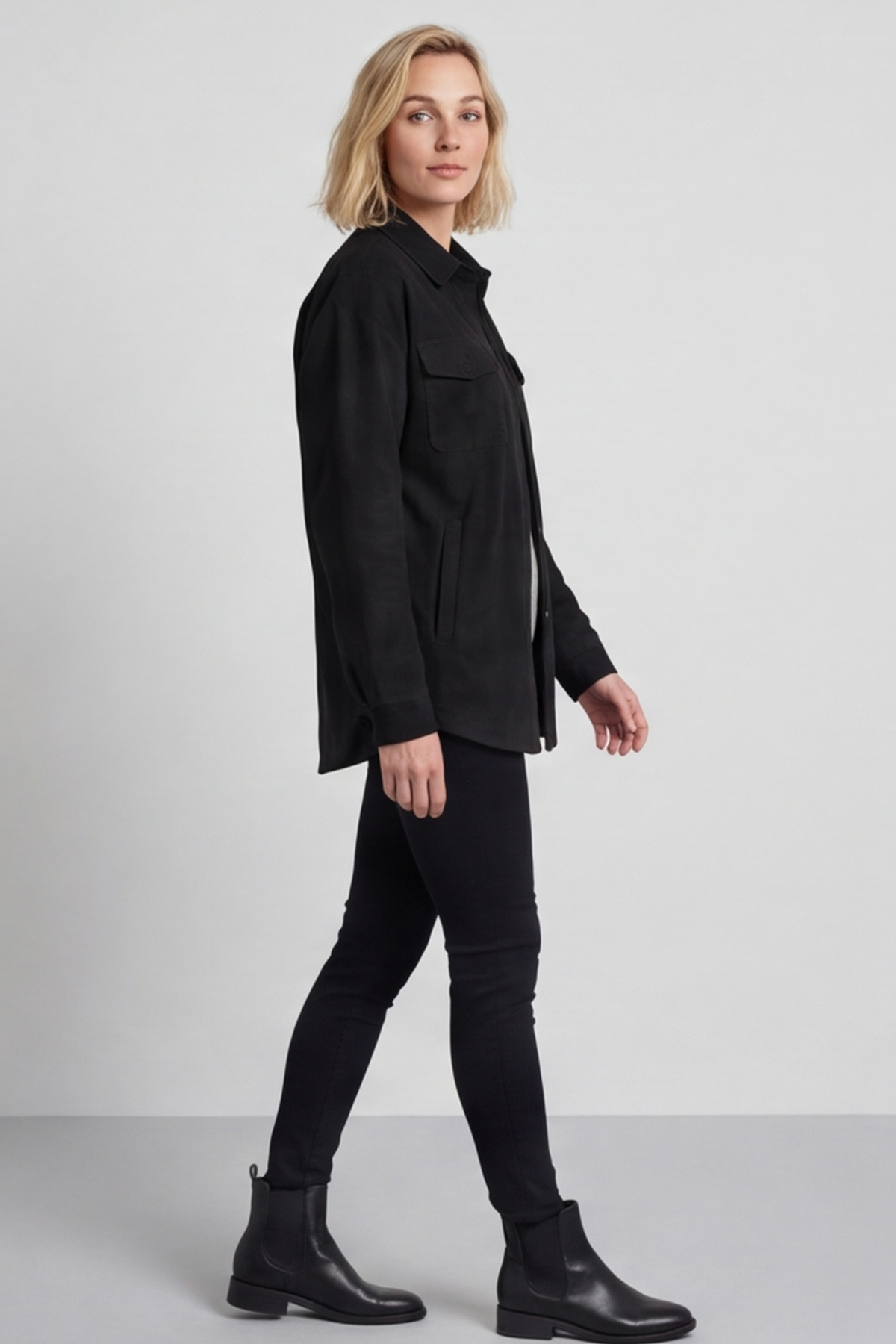 Anita Shacket Black