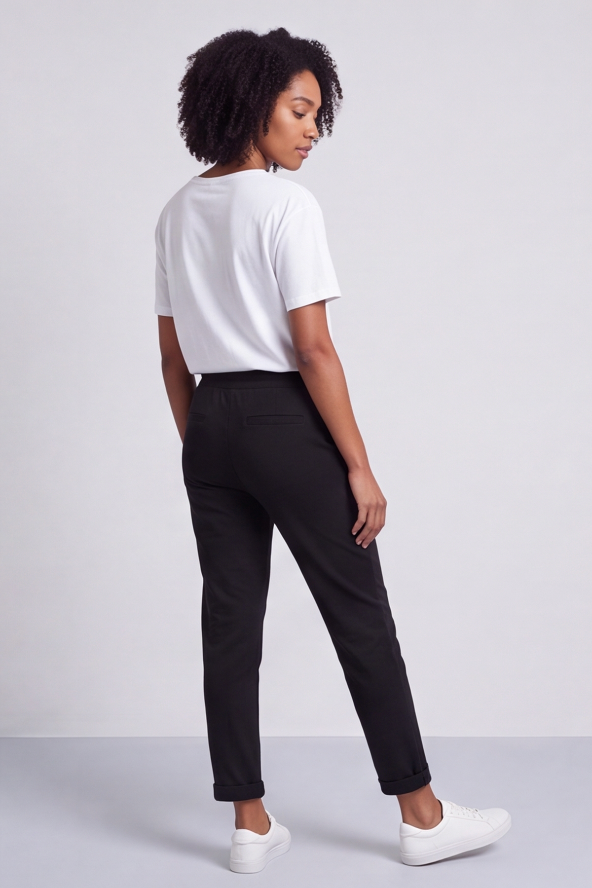 Yarwell Black Joggers