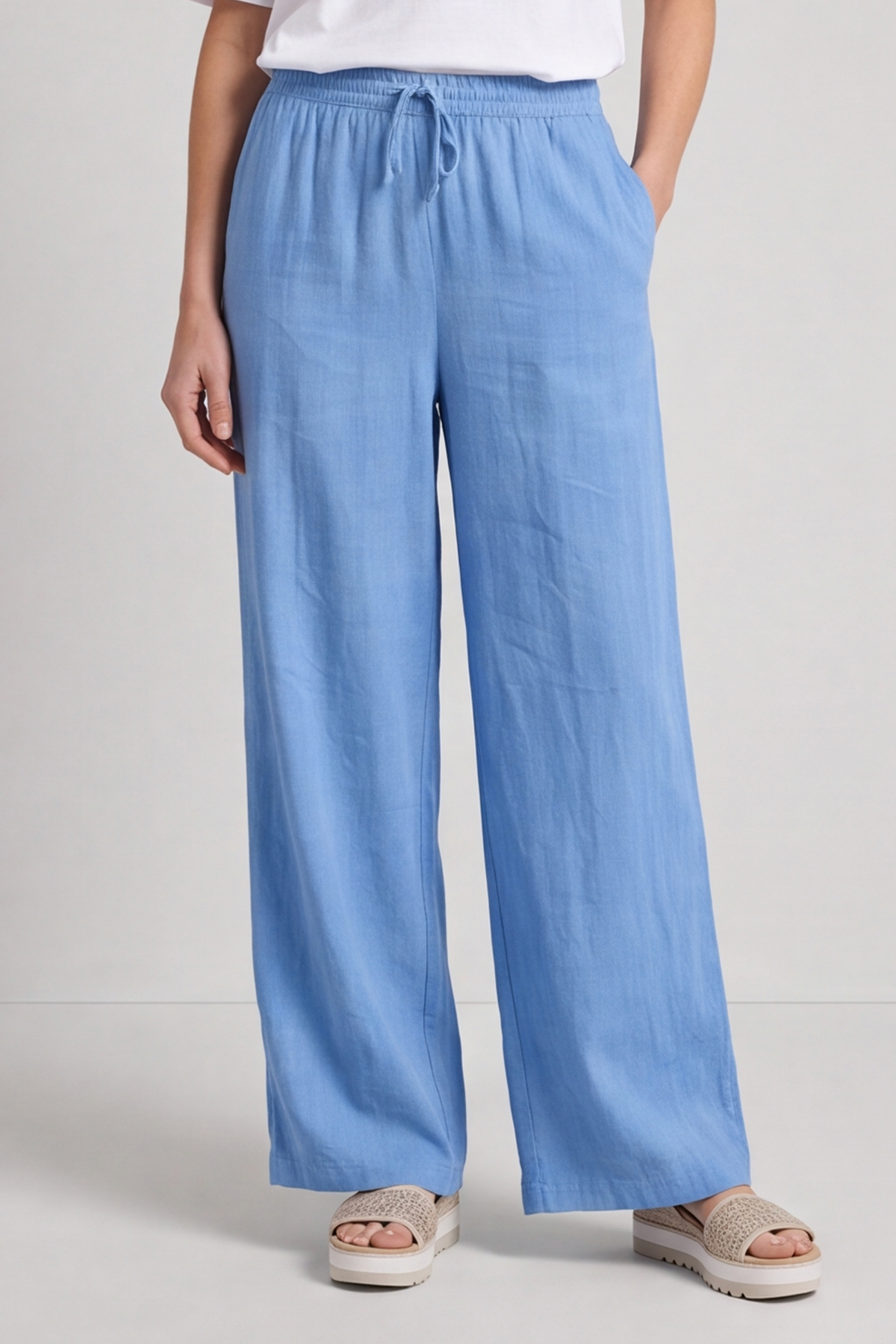 Elena Linen Powder Blue Trousers
