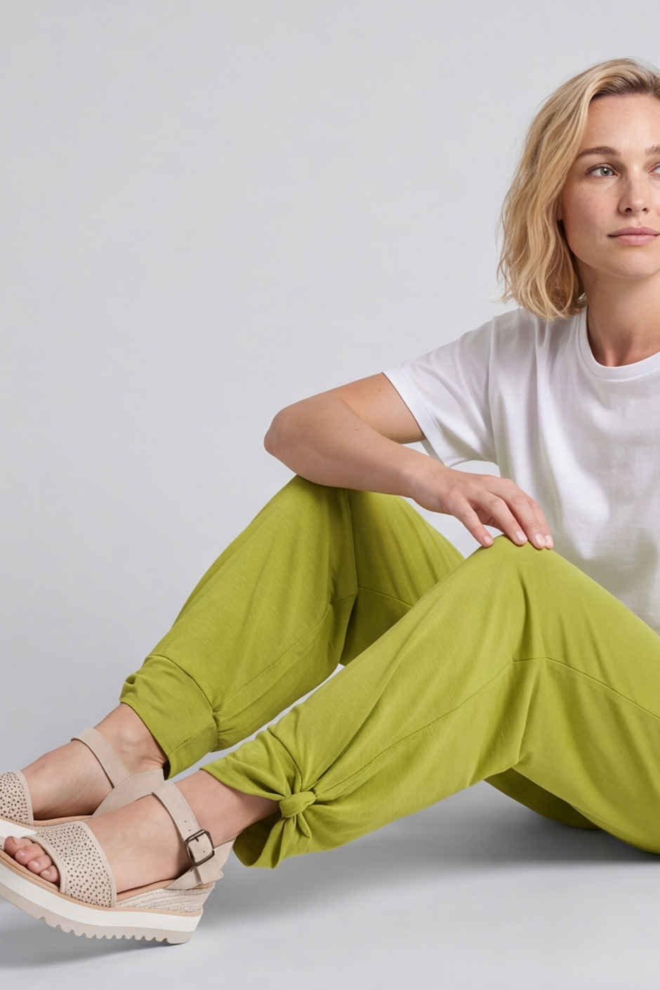 Jacinda Cotton Green trousers