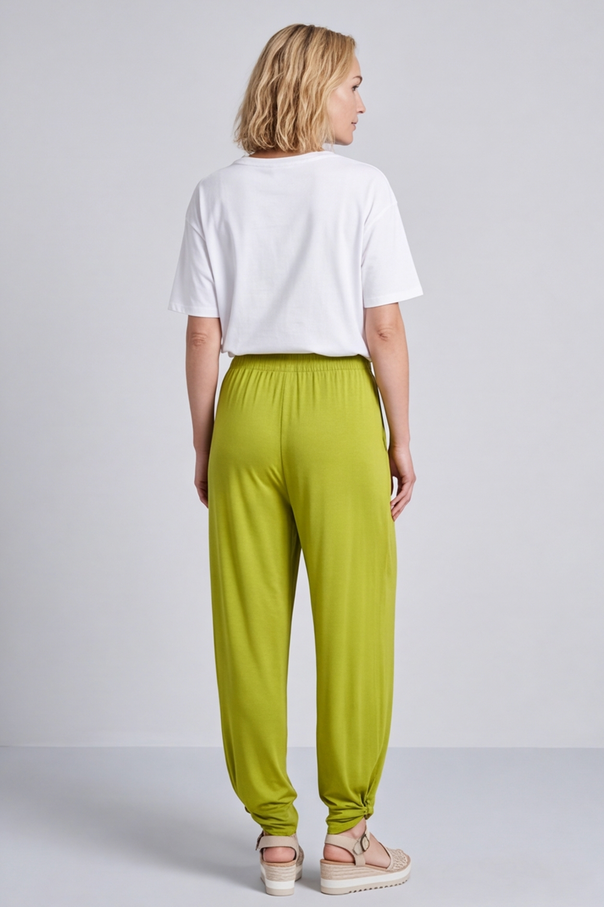 Jacinda Cotton Green trousers