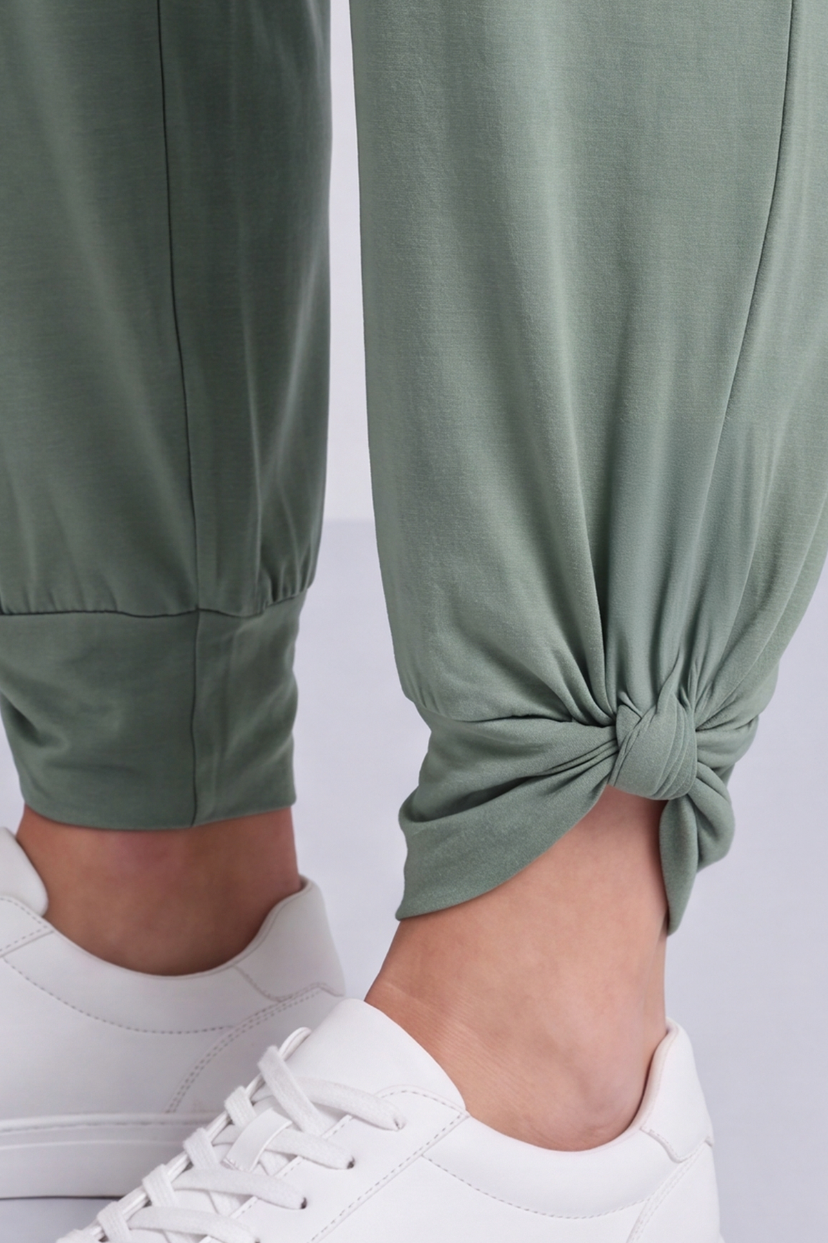 Jacinda Cotton Khaki Trousers
