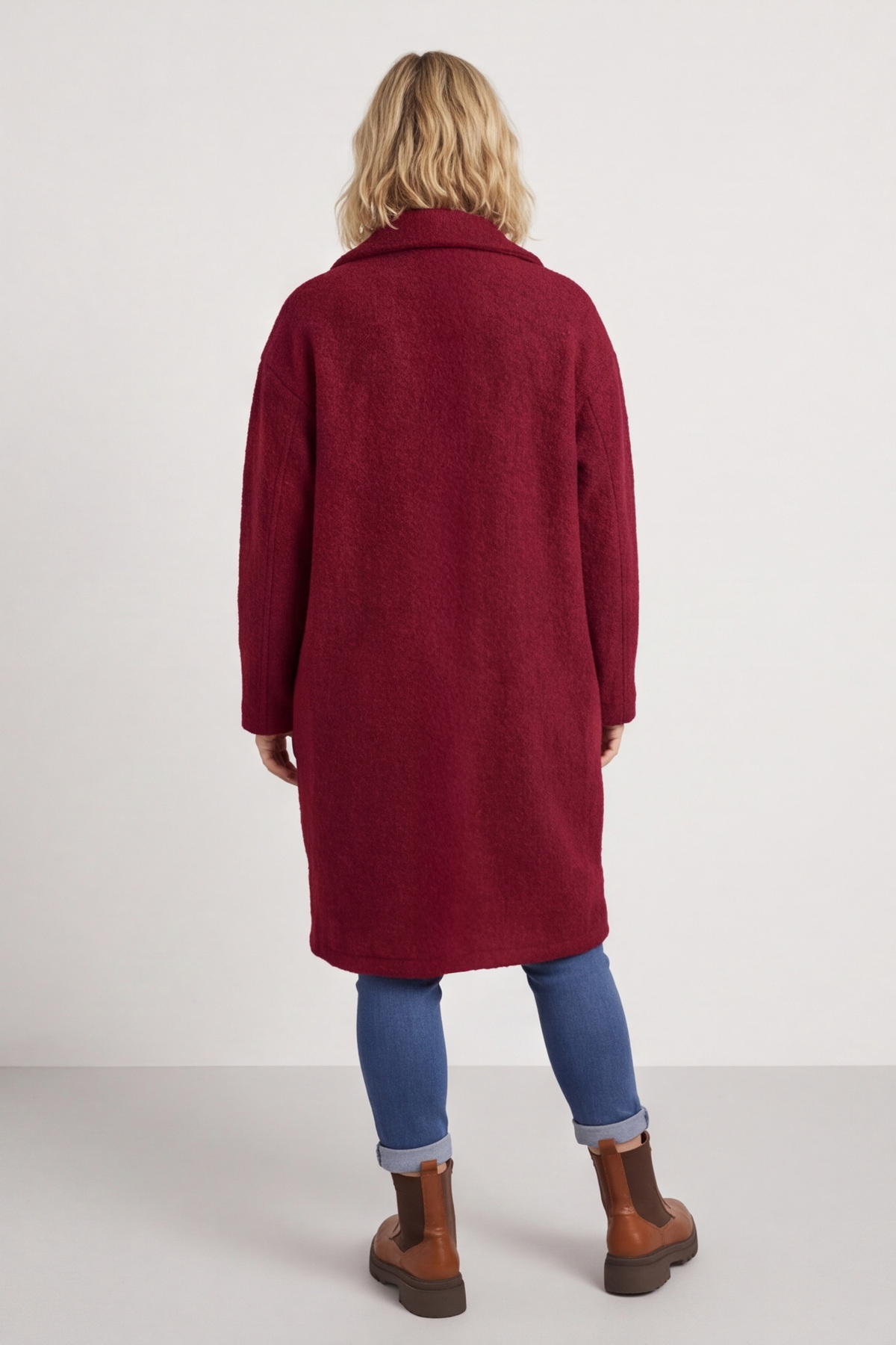 Chrysanta Coat Wine