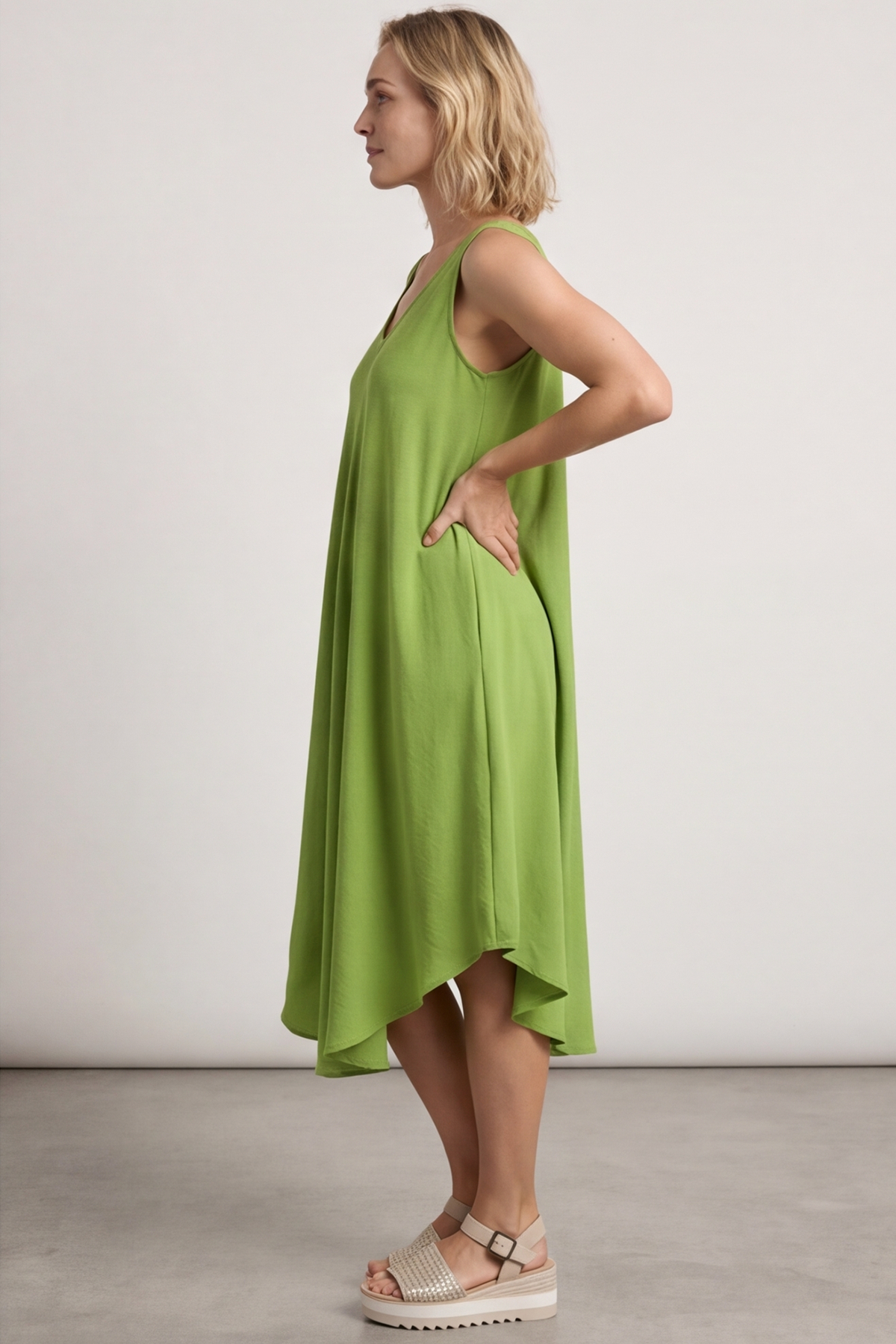 Charlene Sleeveless Dress Olive