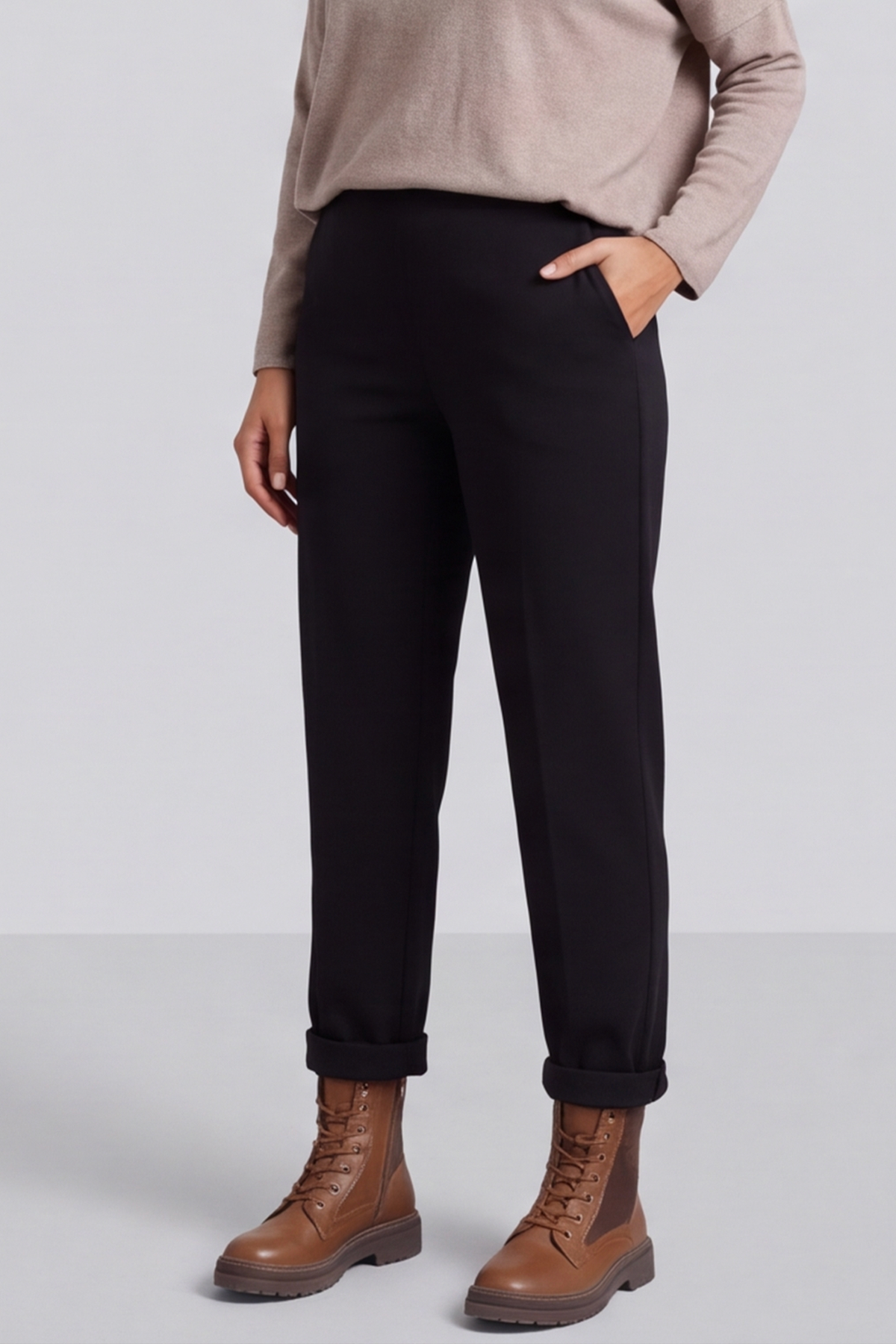 Colby Straight Leg Trousers Black