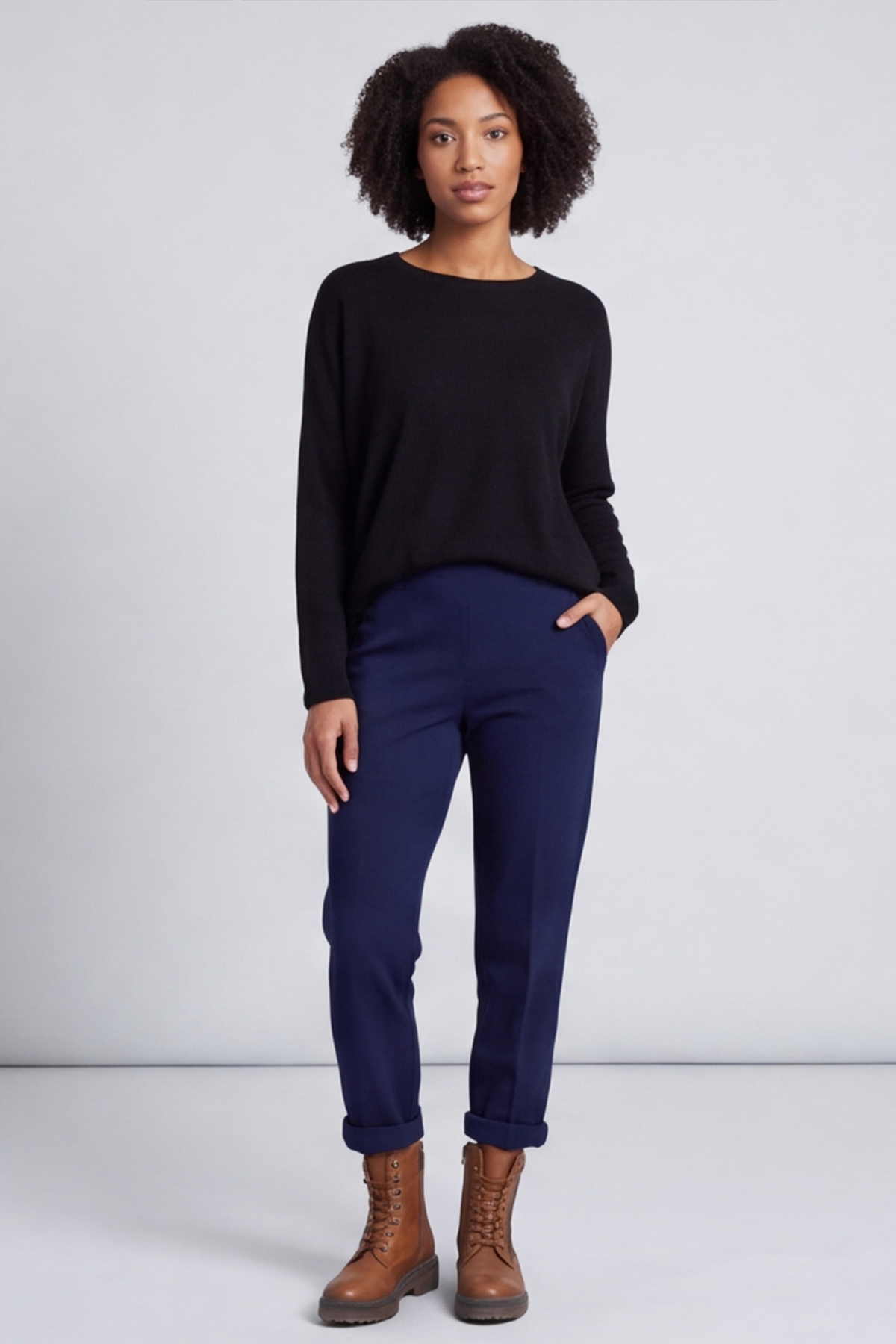 Colby Straight Leg Trousers Navy
