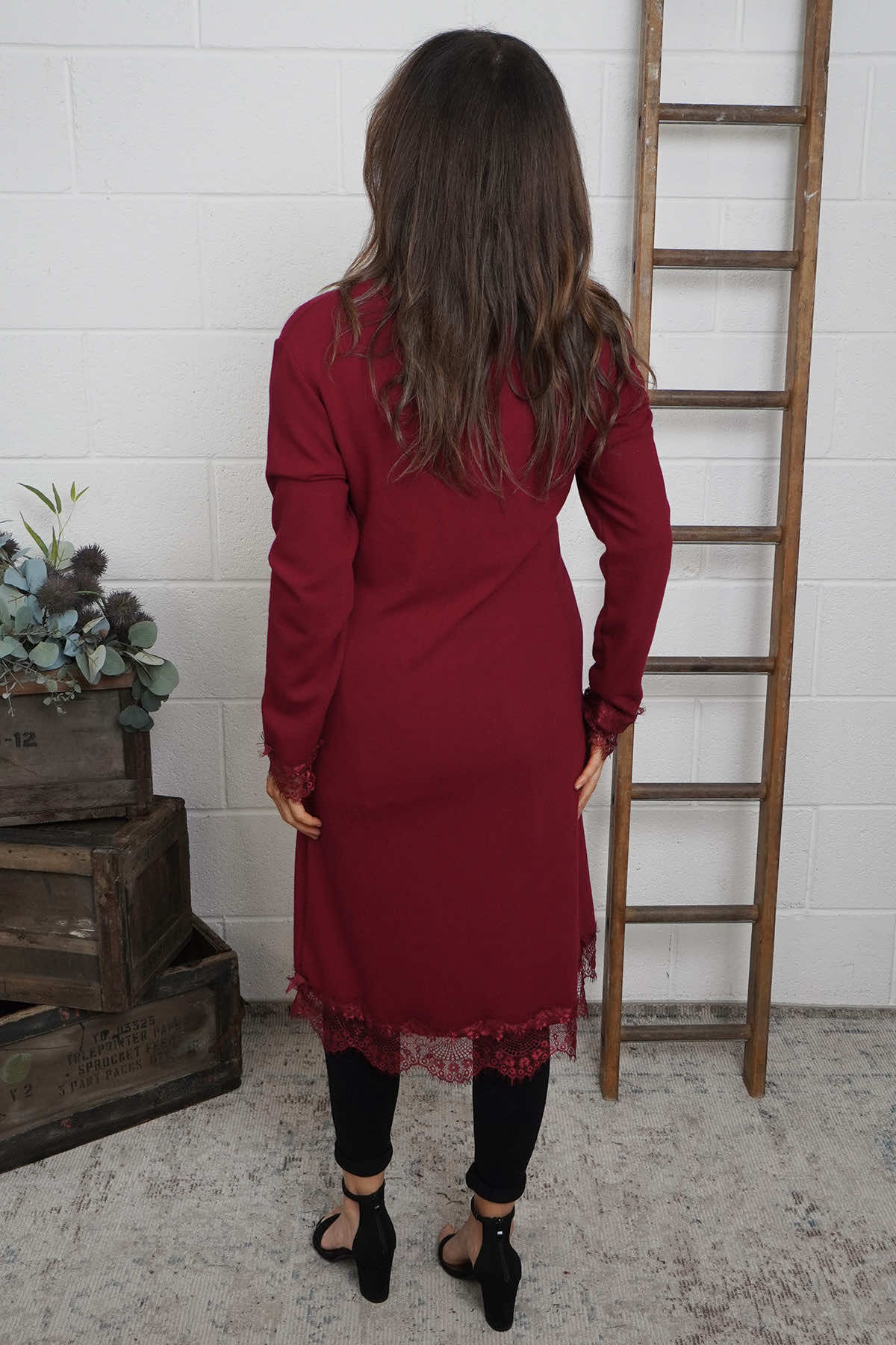 Merinda Lace Detail Dress Wine