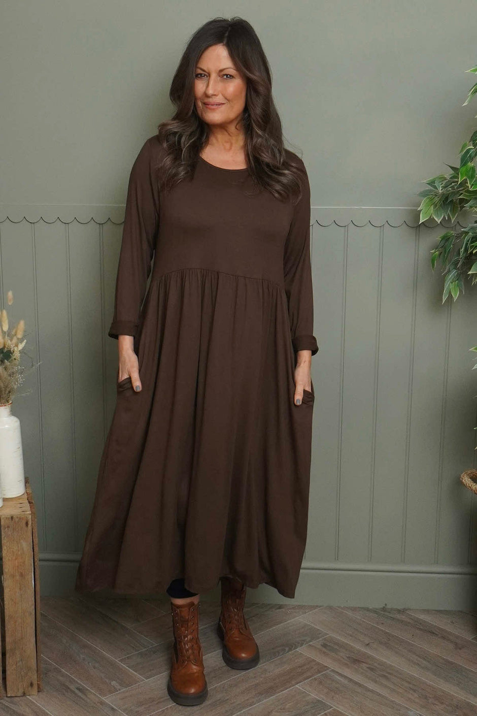 Kylie Long Sleeve Dress Cocoa