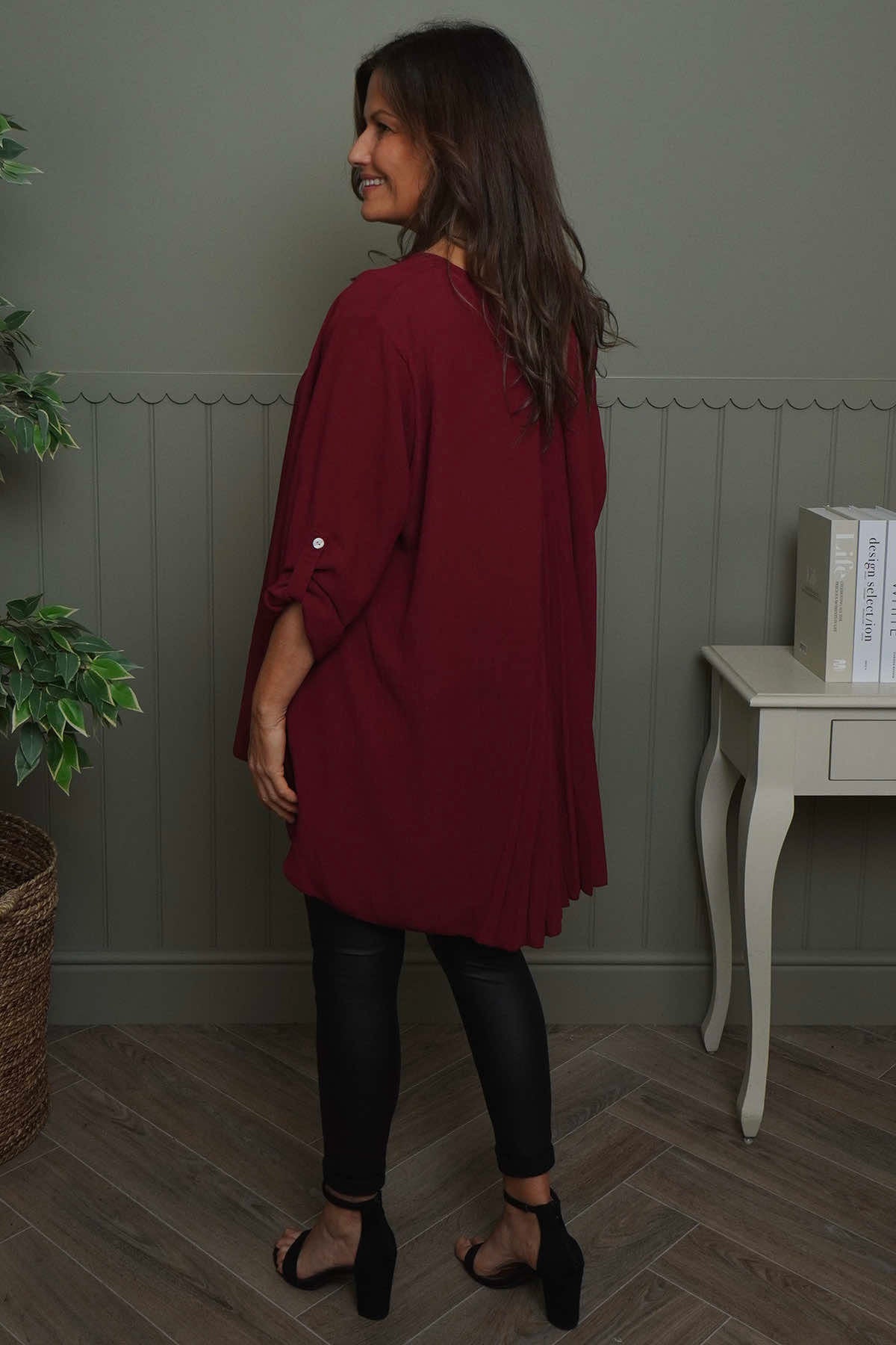 Mairi Pleat Back Top Wine