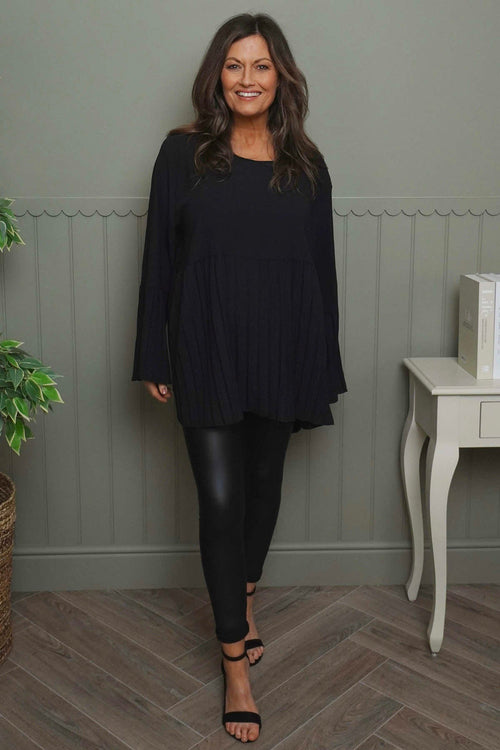 Wynne Pleated Top Black - Image 1