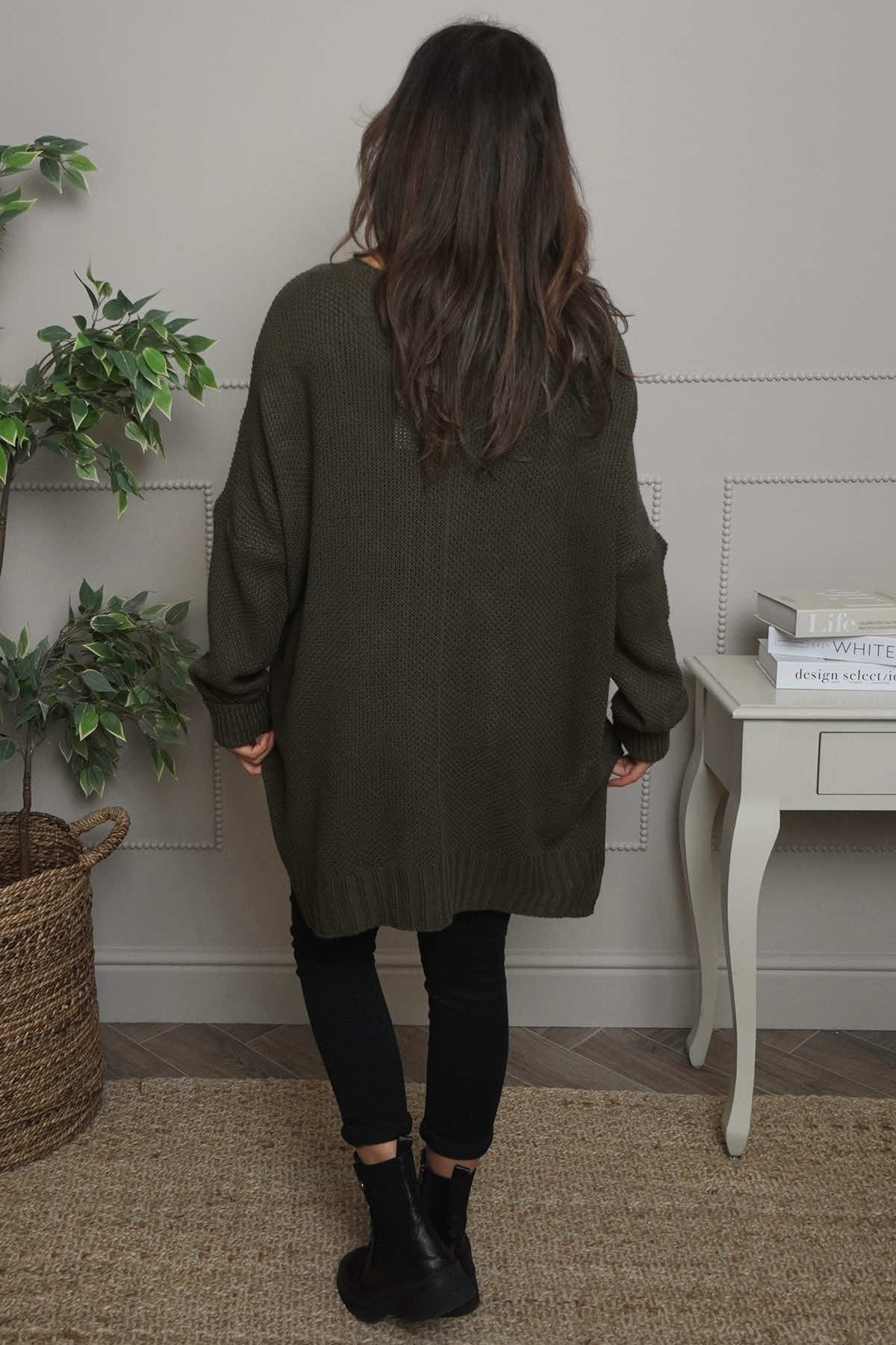 Bo Slouch V-Neck Jumper Khaki
