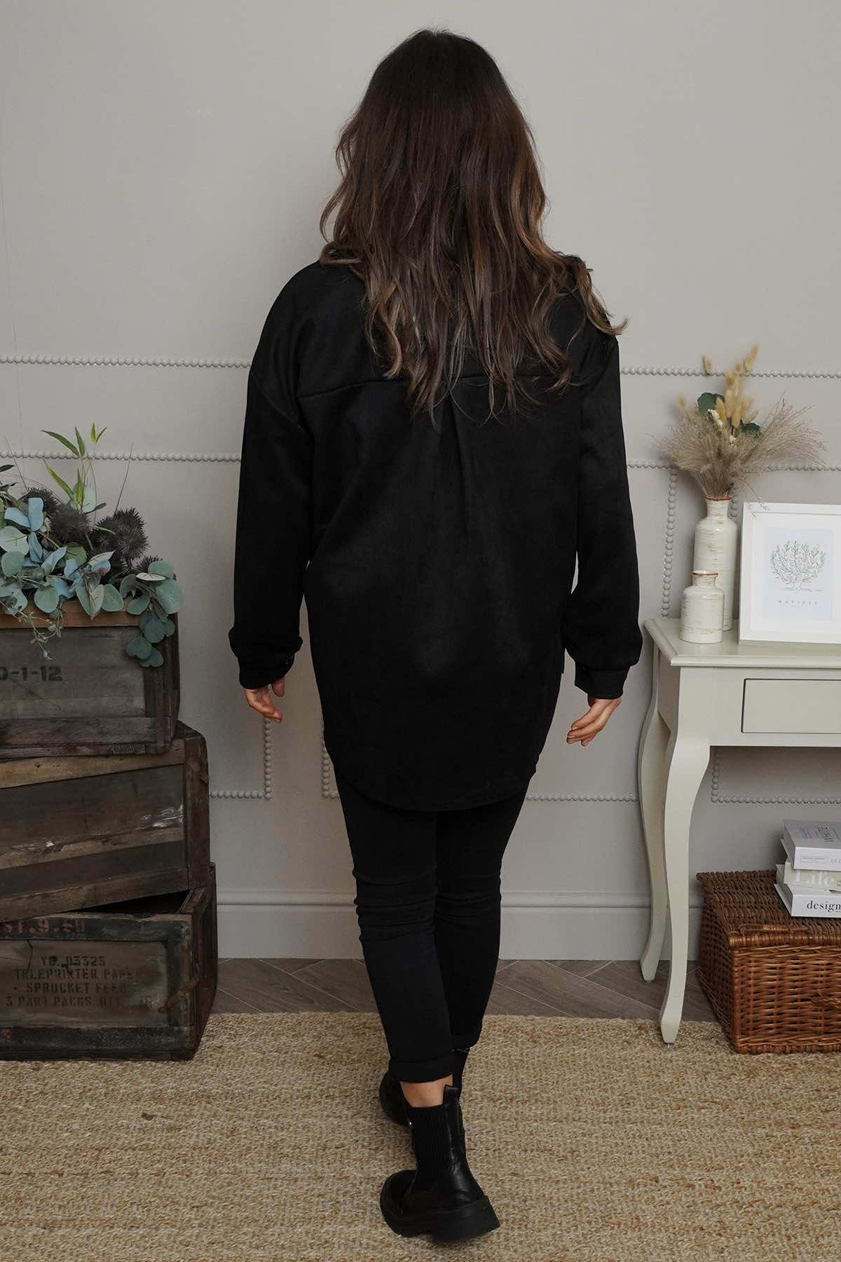 Anita Shacket Black