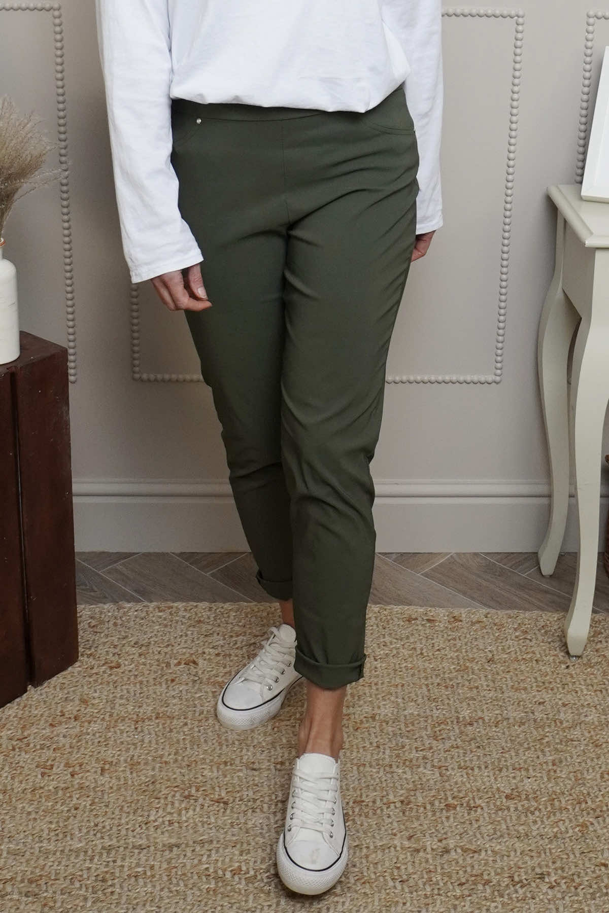 Lorinda Trousers Khaki