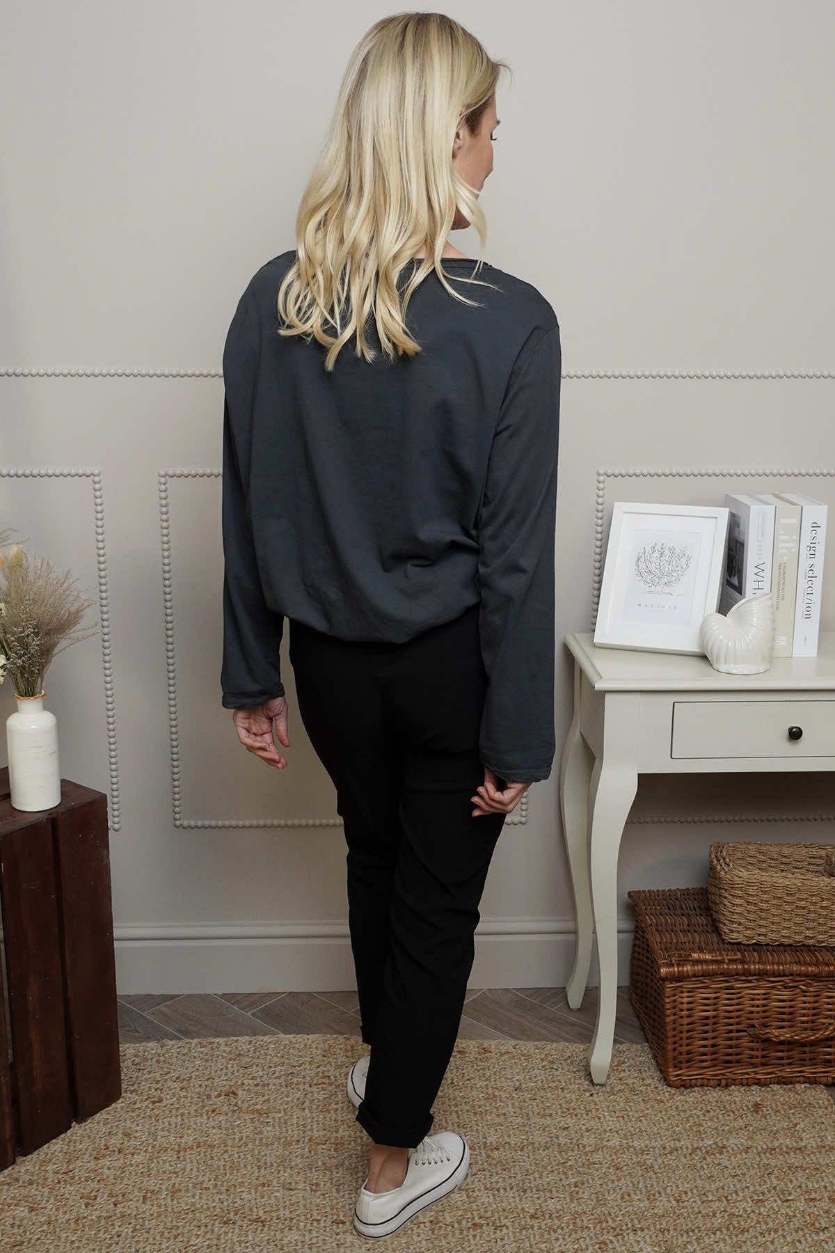Lorinda Trousers Black