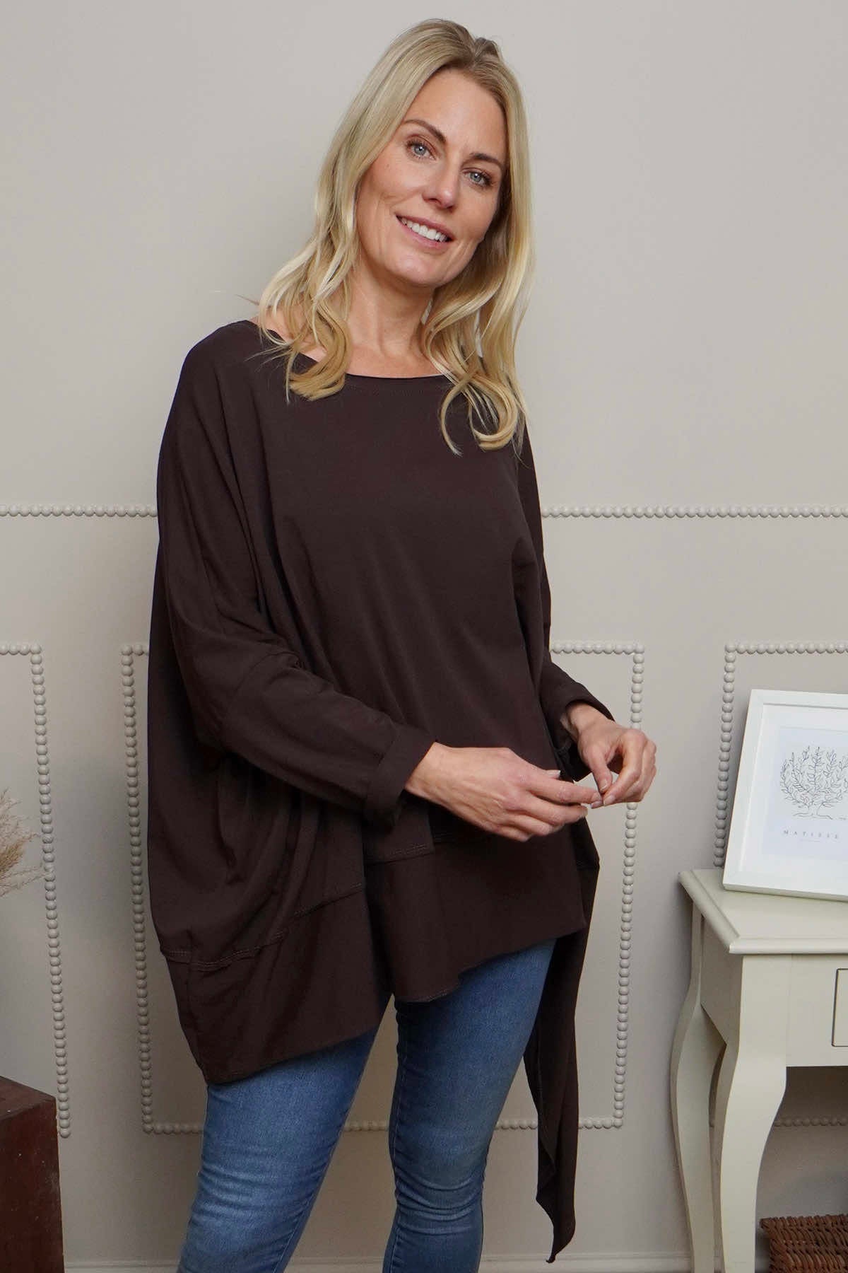 Margie Dip Side Cotton Top Cocoa