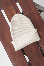 Kerry Hat Stone Stone - Kerry Hat Stone