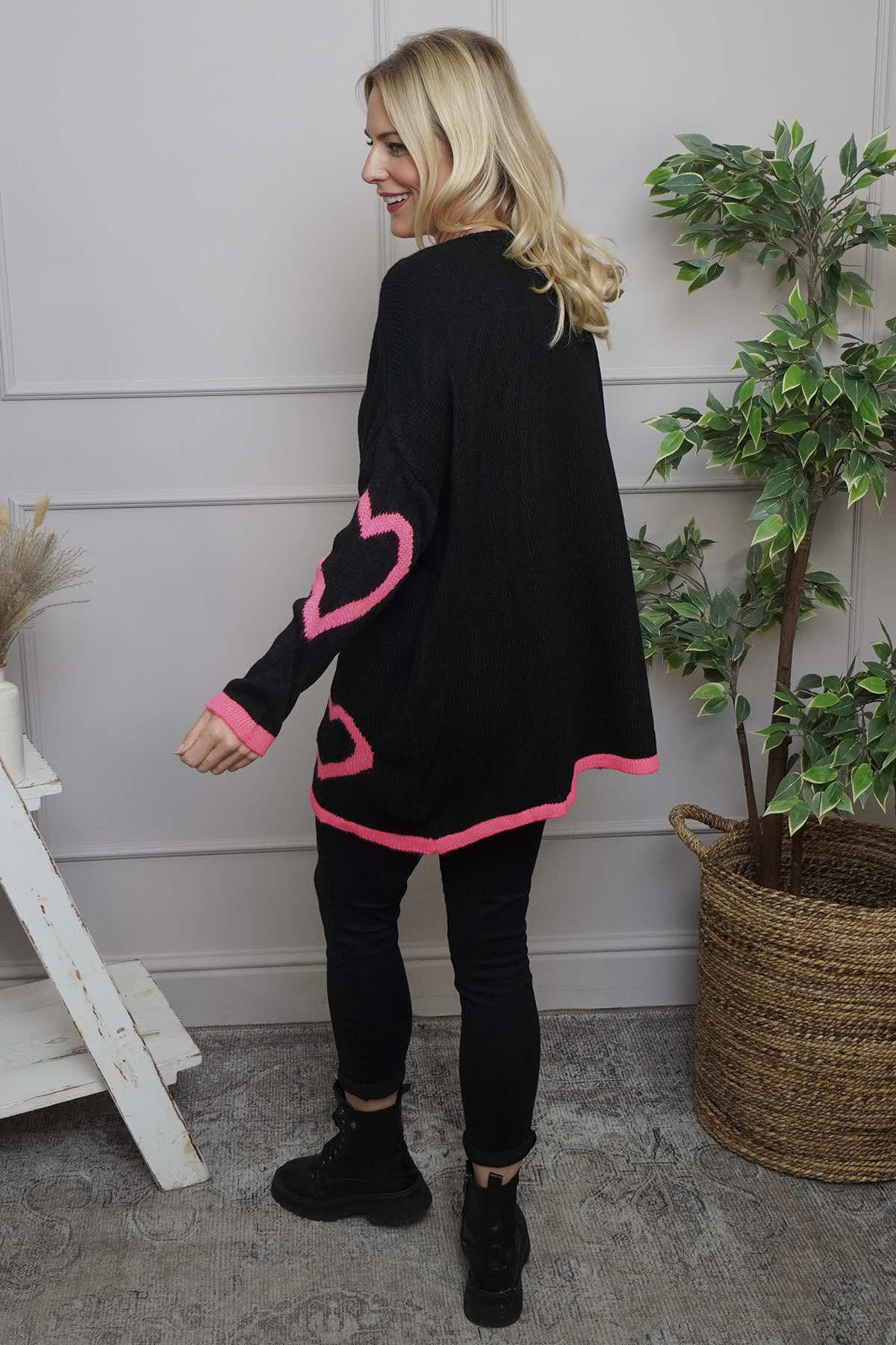 Milena Heart Knitted Jumper Black
