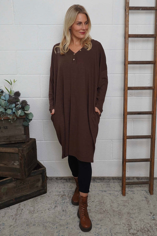 Linzi V-Neck Dress Cocoa - Image 2