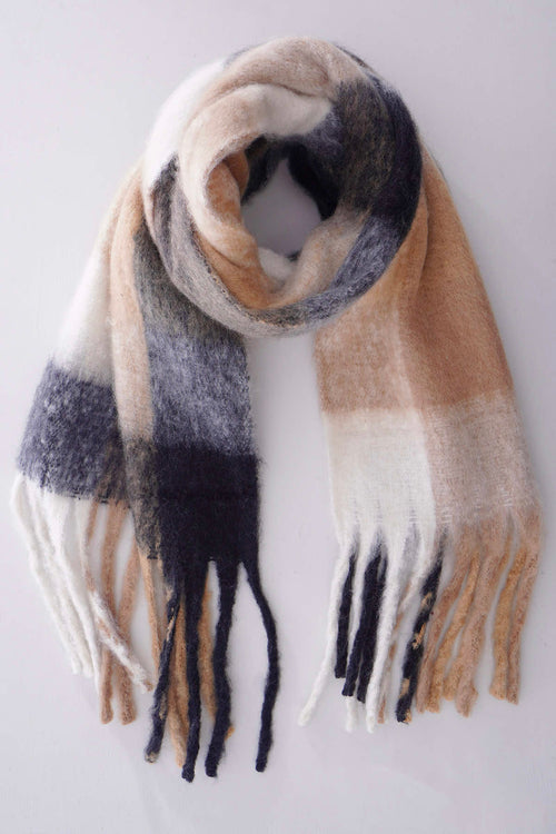 Kara Scarf Black - Image 3