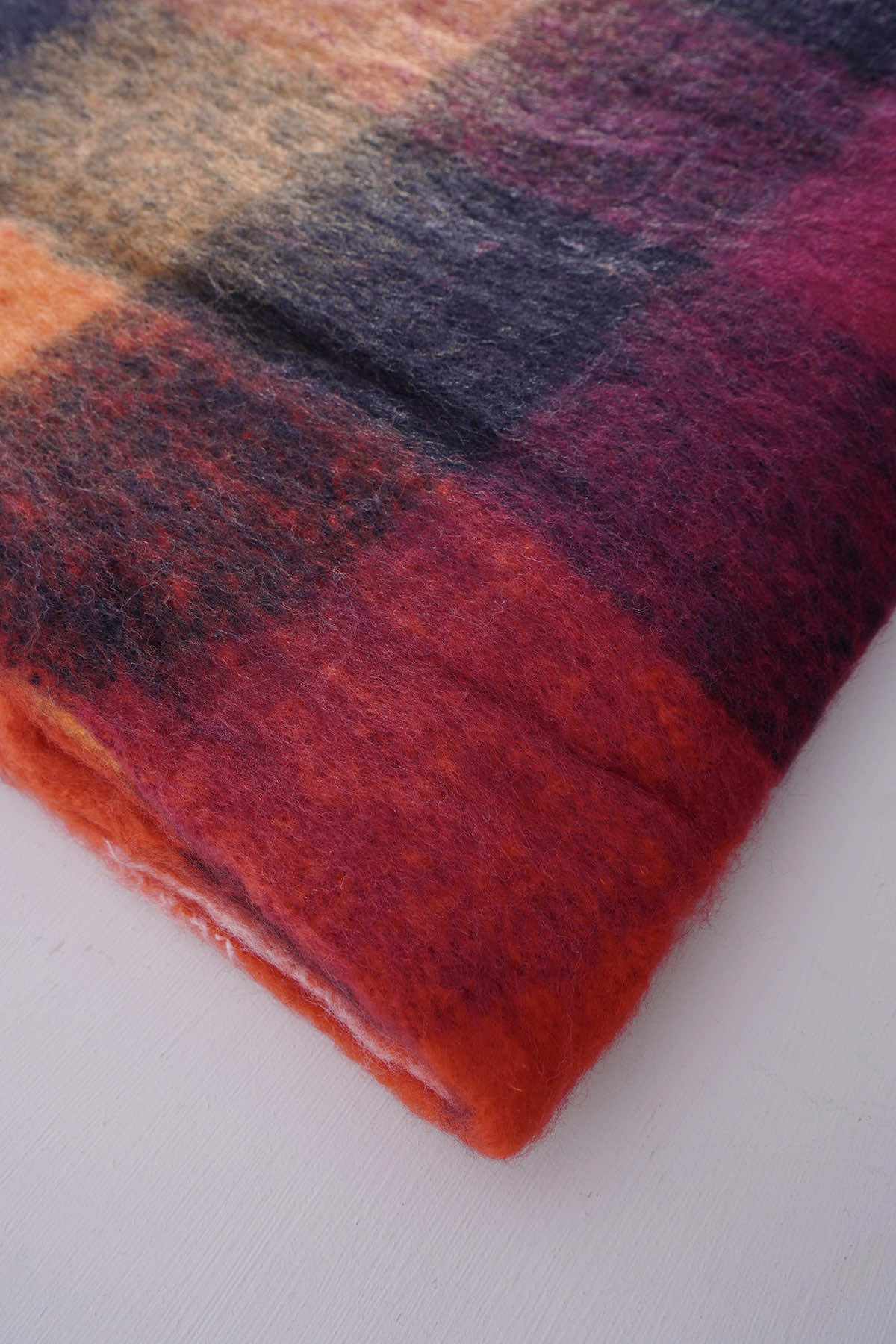 Kara Scarf Red