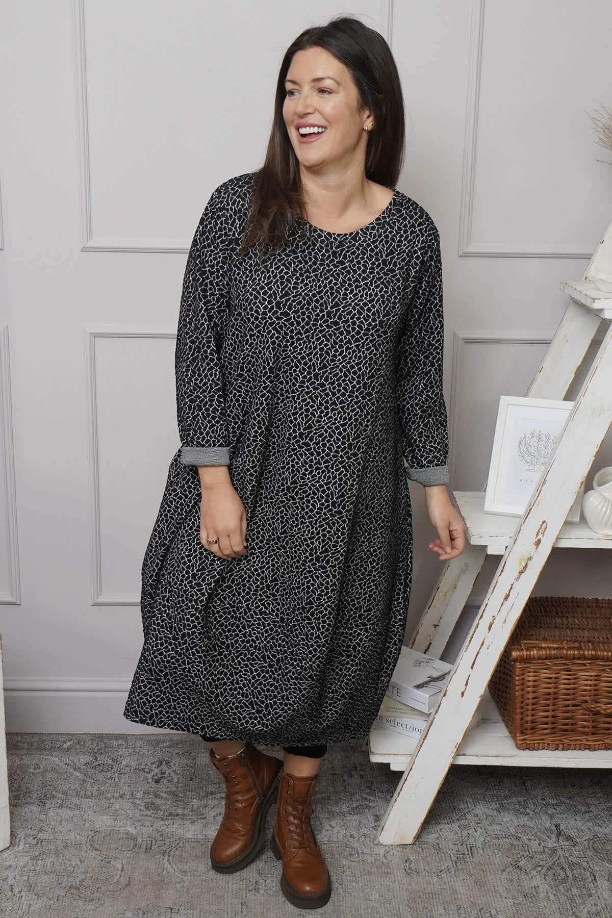 Loni Dress Black