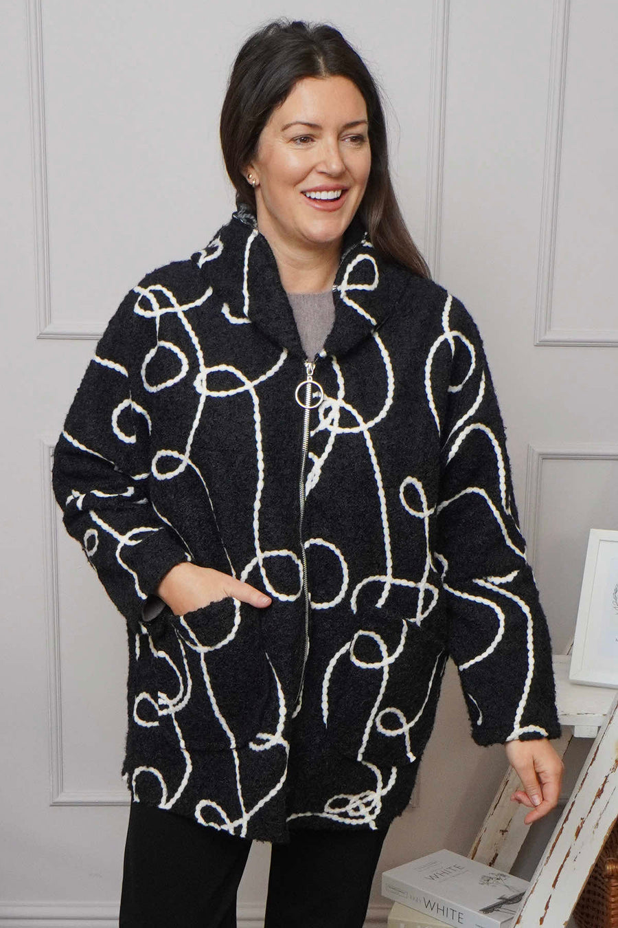 Olympia Embroidered Pattern Wool Jacket Black