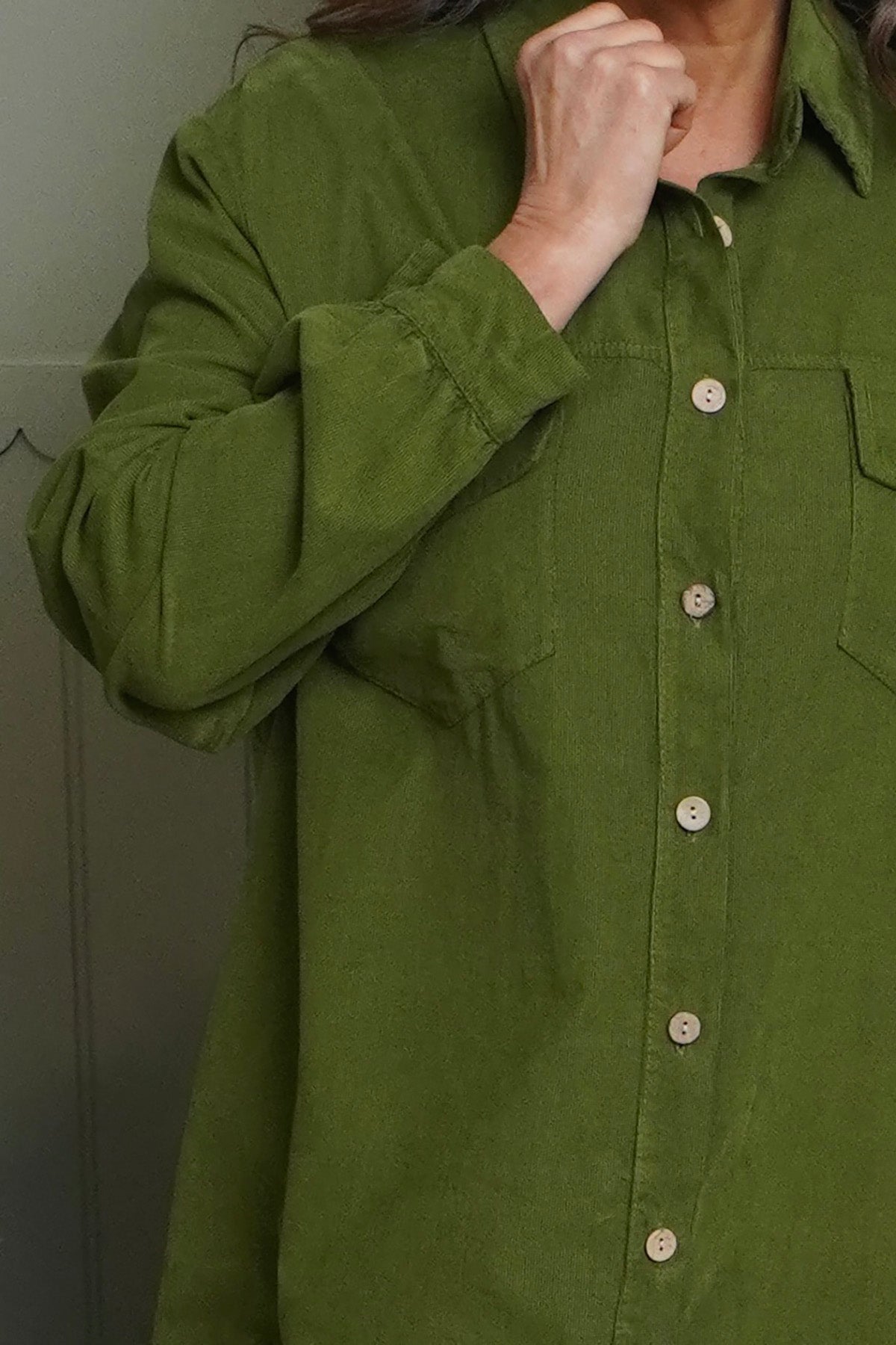 Dezi Needlecord Shirt Dress Olive