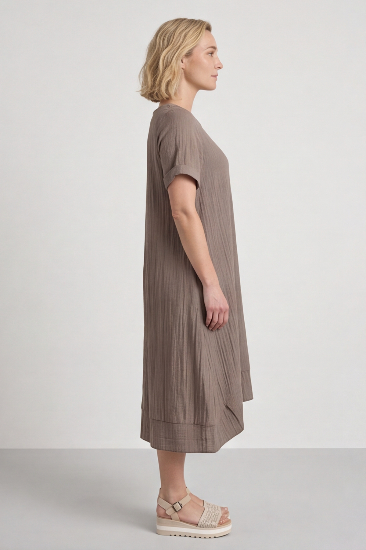Aoila Cocoa Dress