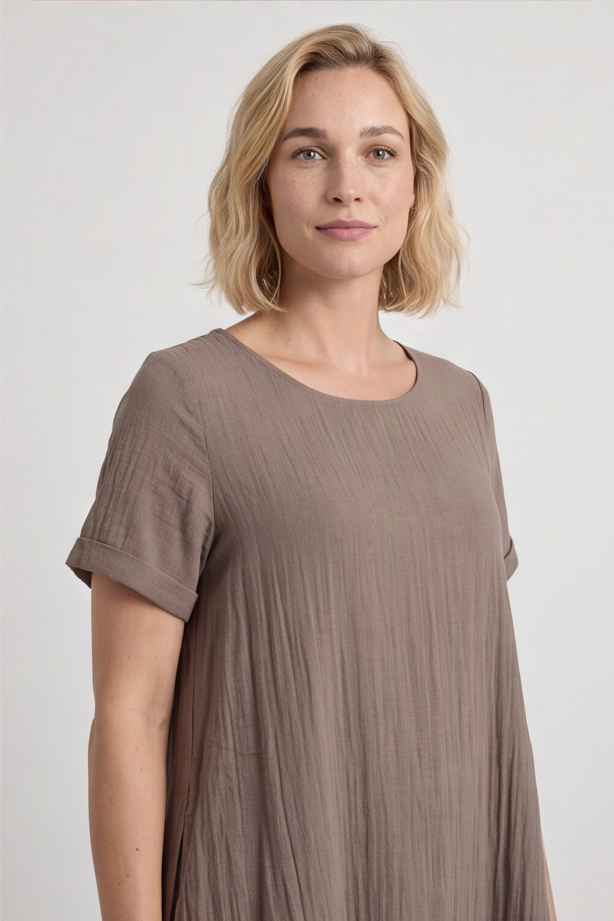 Aoila Cocoa Dress