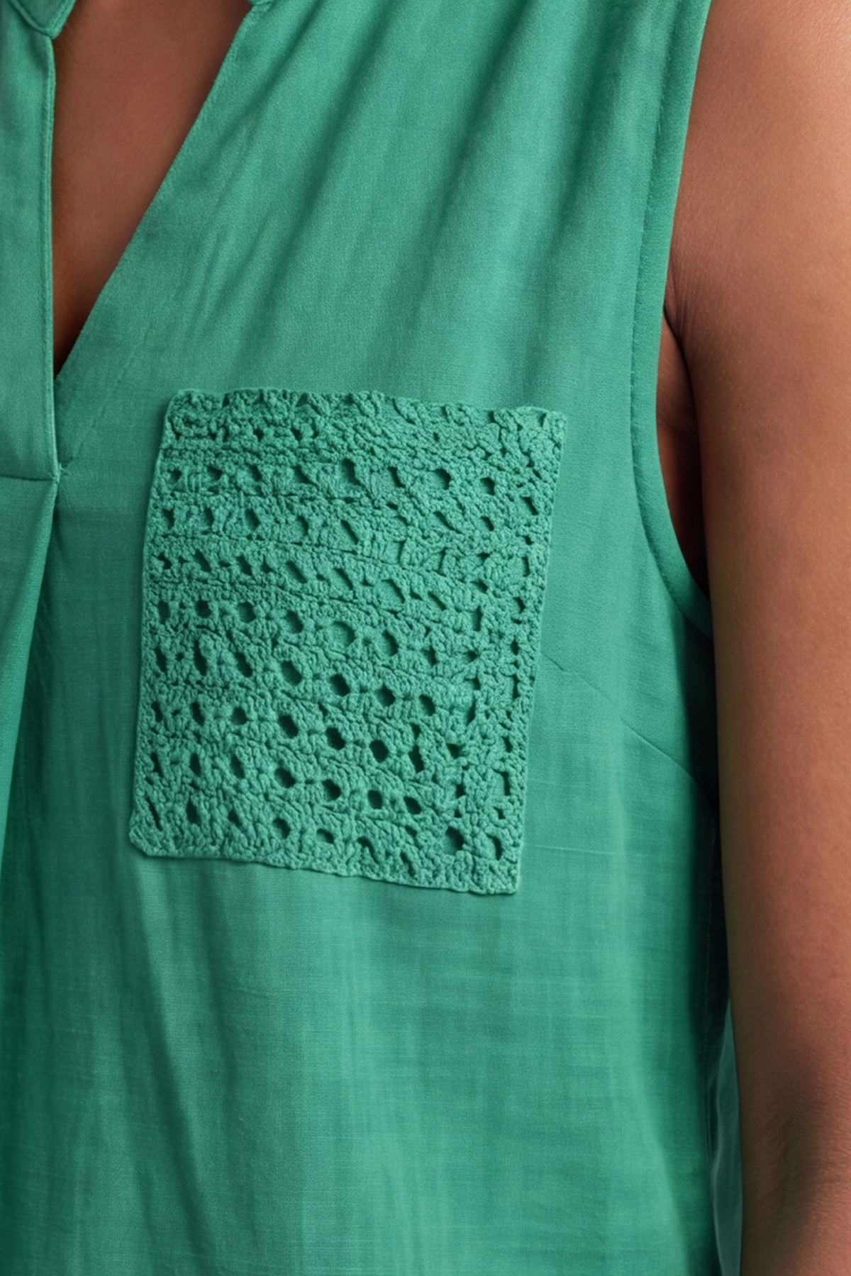 Alora Cotton Relaxed Top Green