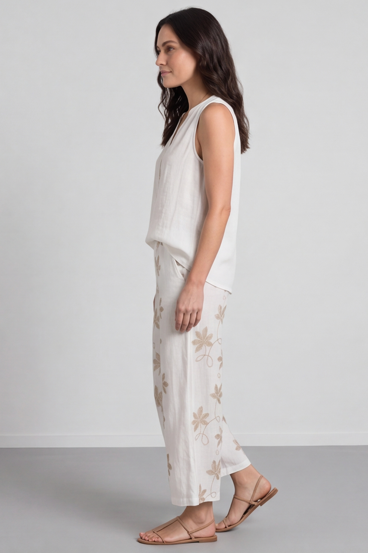 Hana Embroidered Pants White