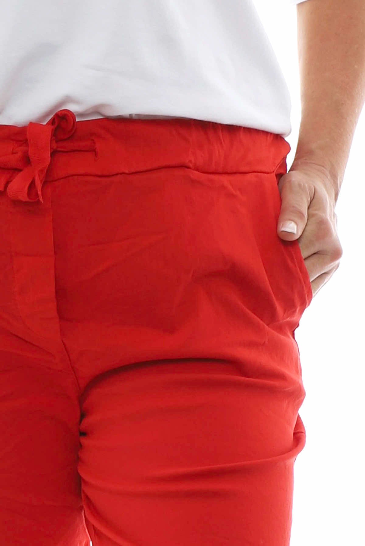 Yarwell Shorts Red