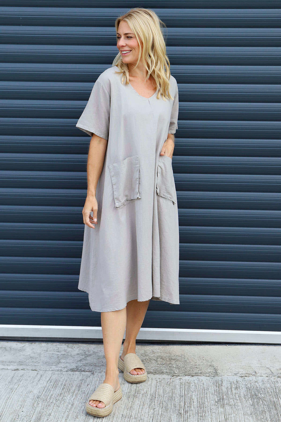 Solange Pocket Linen Dress Mocha