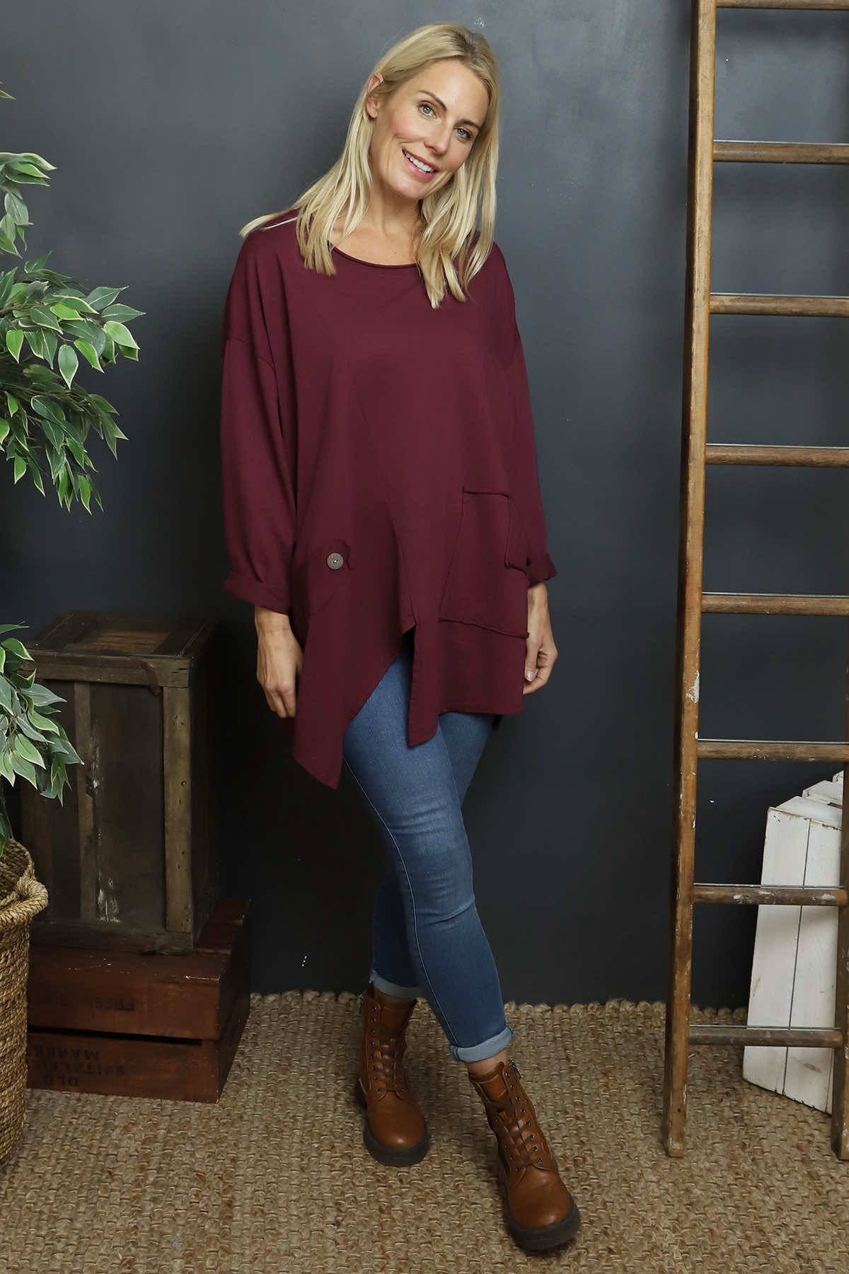 Kelilah Pocket Cotton Top Burgundy