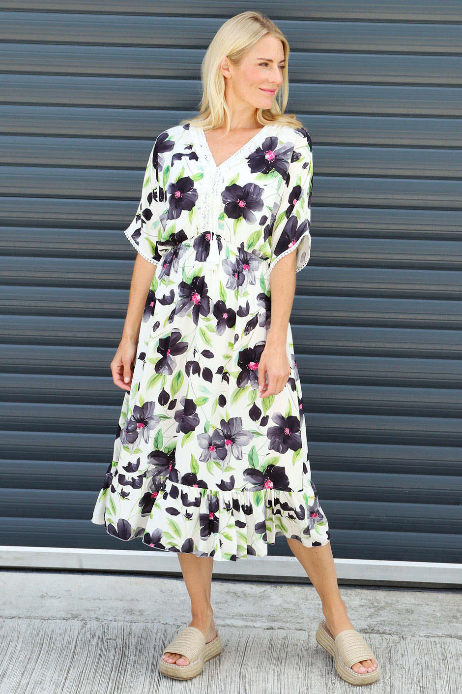 Amyla Floral Print Dress Black
