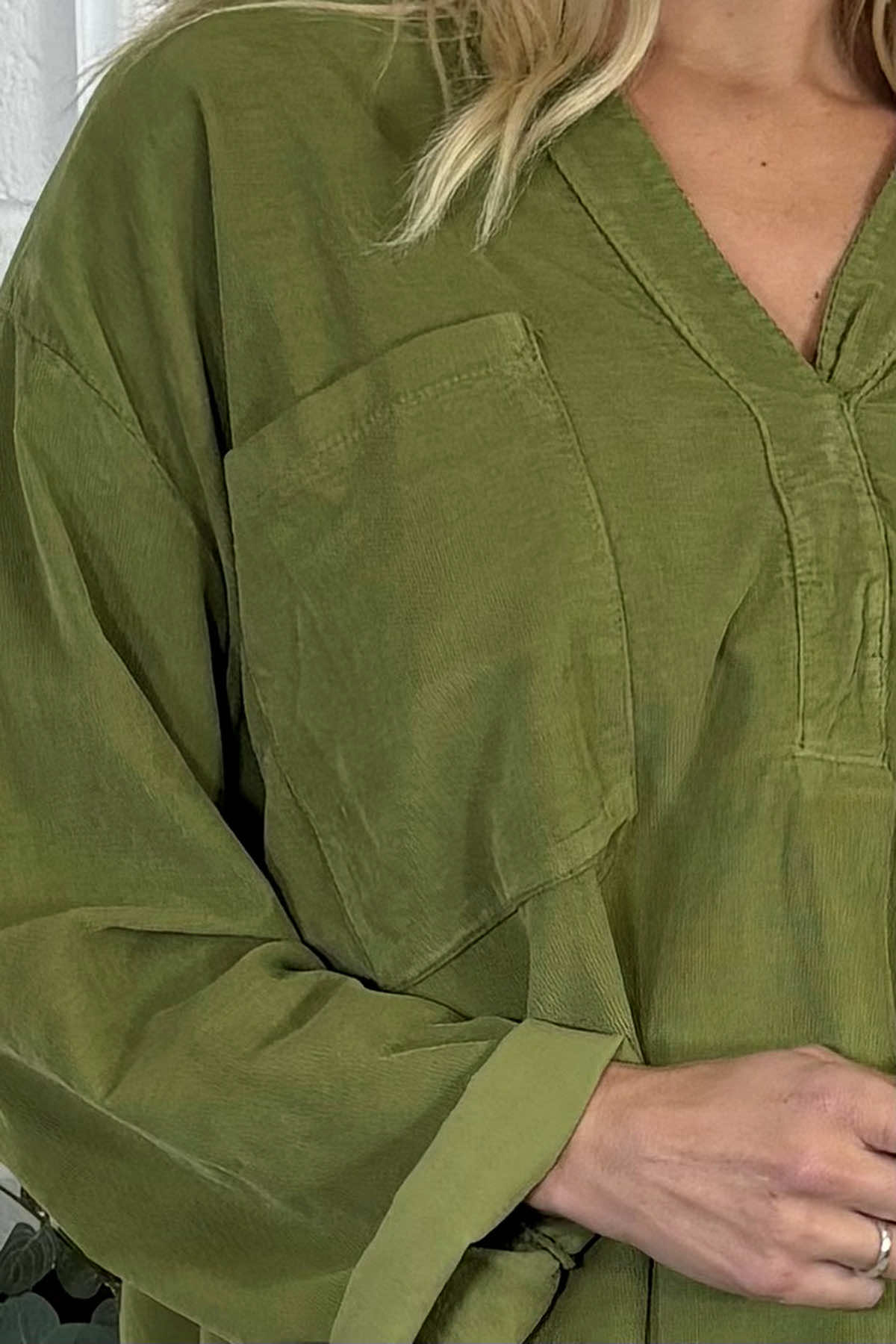 Caggia Pocket Needlecord Tunic Olive