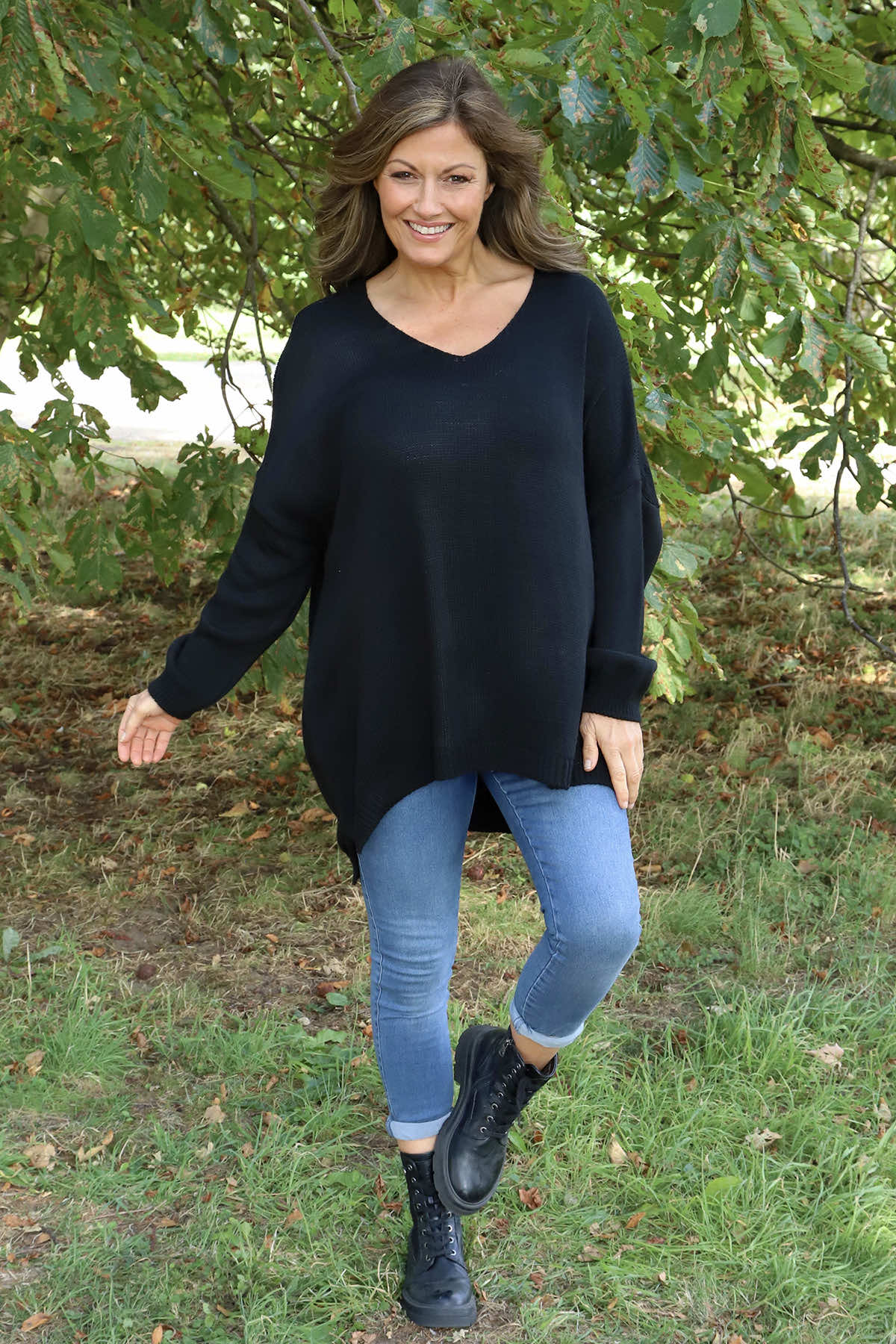 Josephine V-Neck Knitted Jumper Black