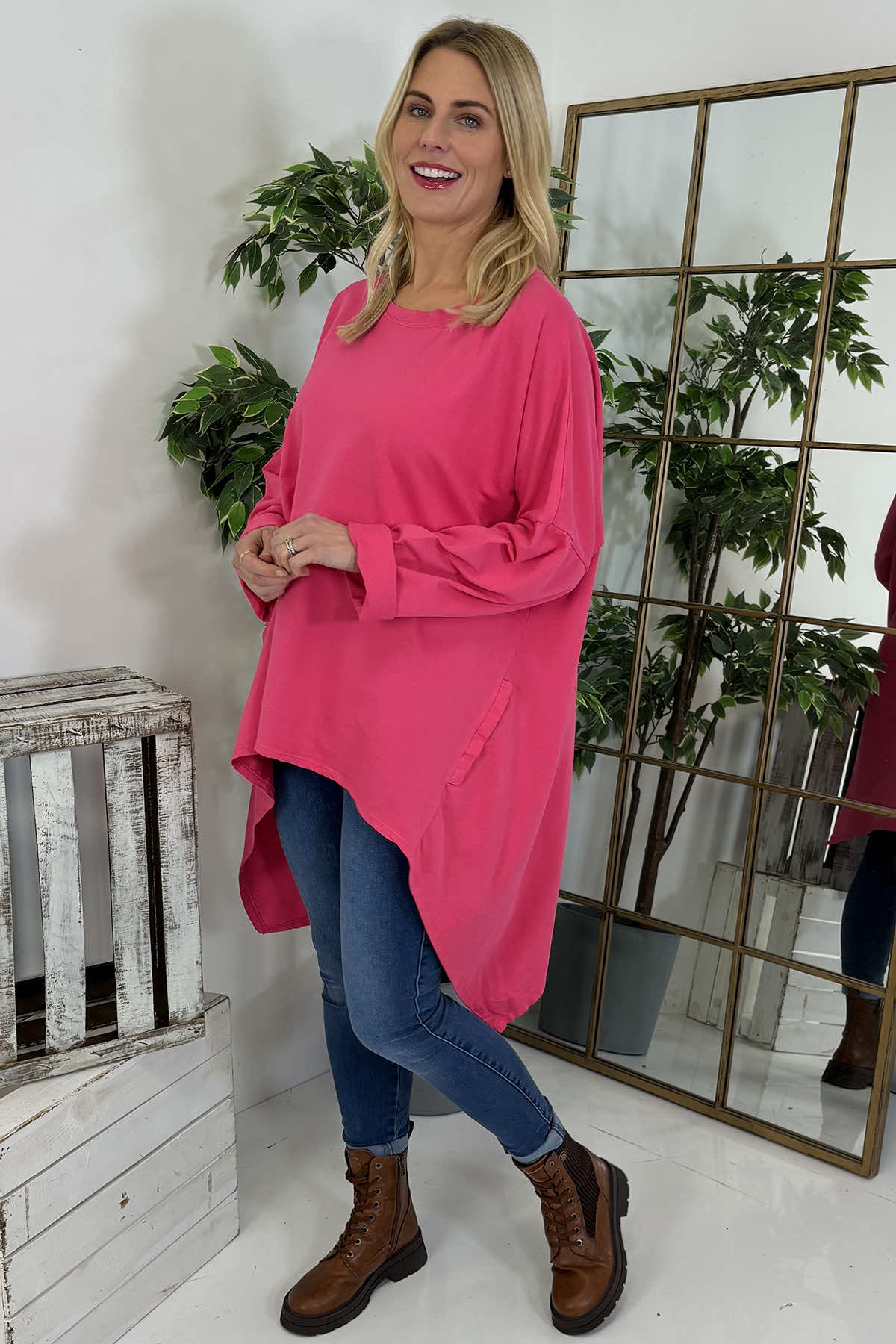 Lisa Dipped Hem Cotton Top Fuchsia